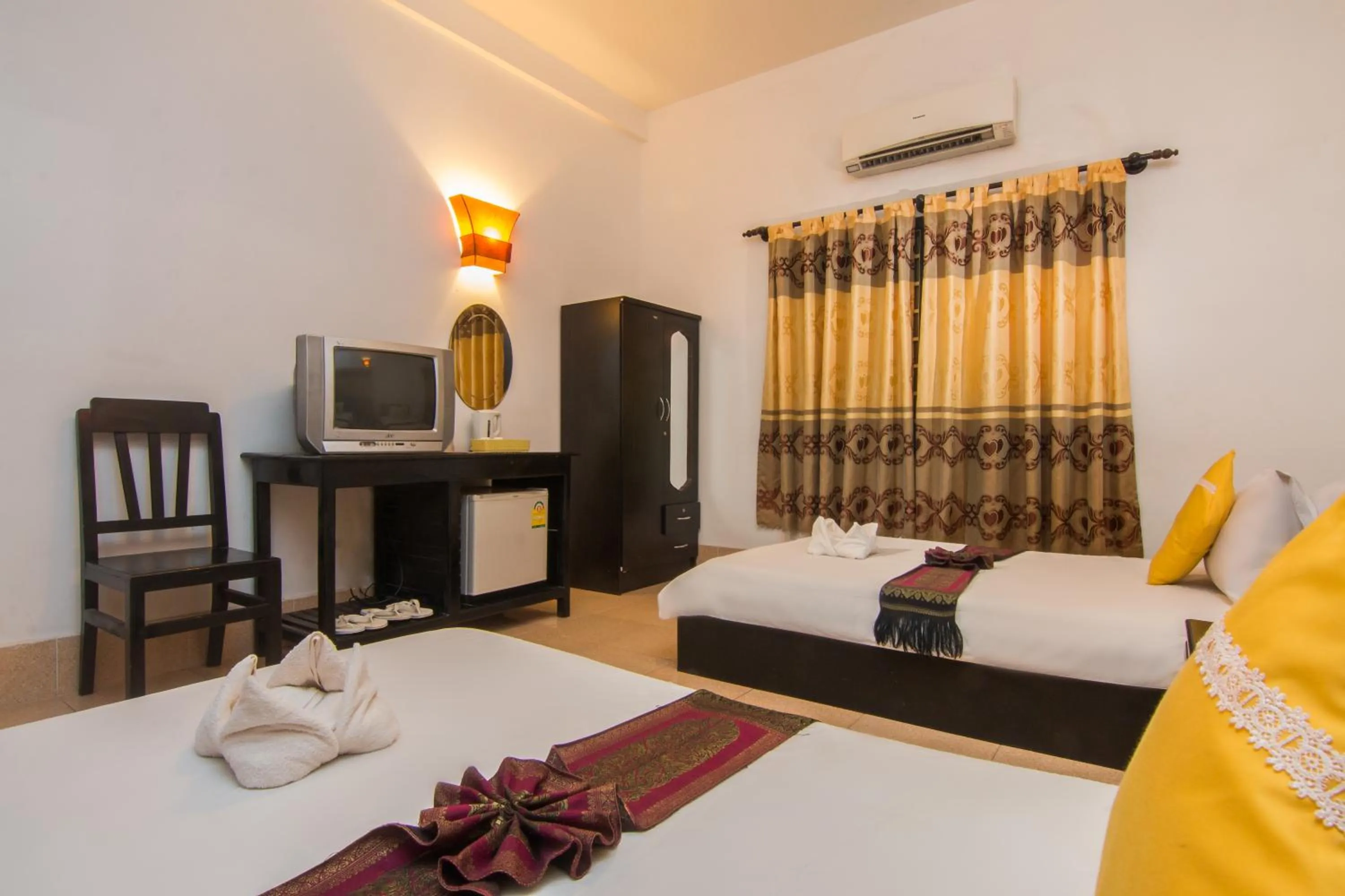 Photo of the whole room, Bed in Bou Savy Guesthouse