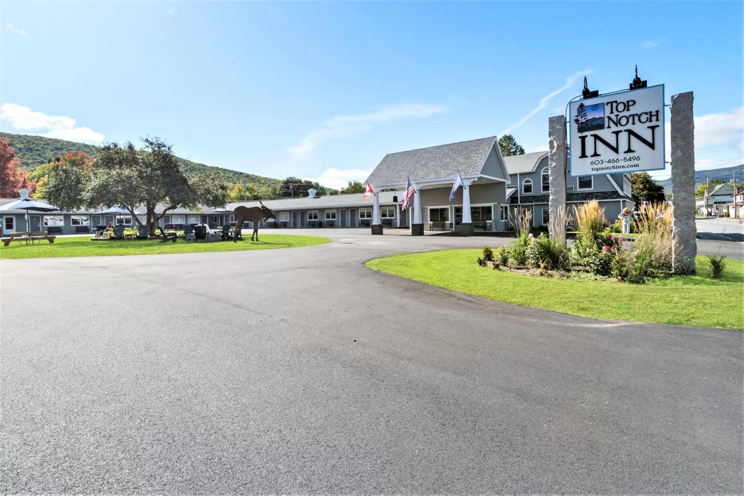 Property building in Top Notch Inn