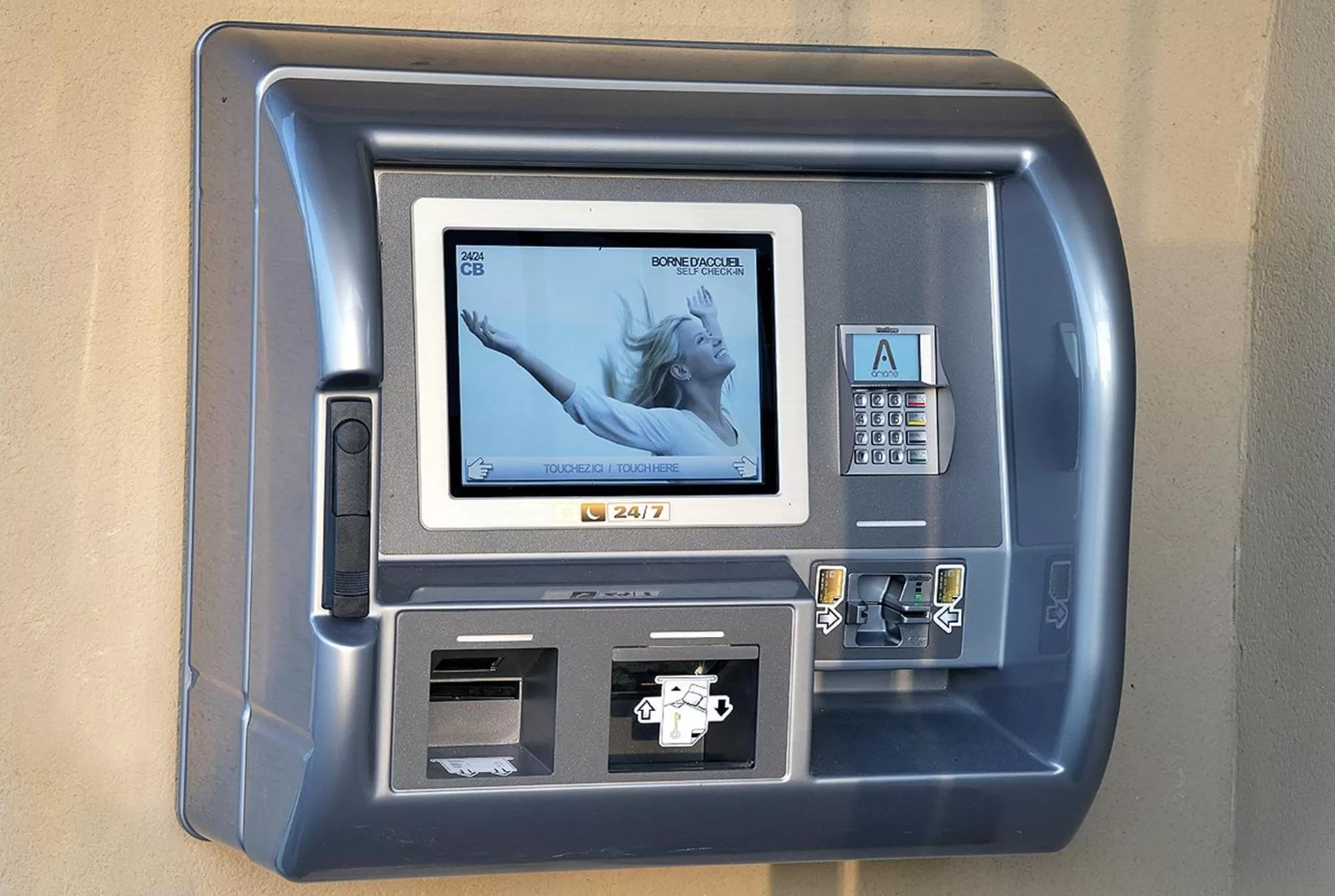 Other in Cit'Hotel Restaurant du Bowling de Millau