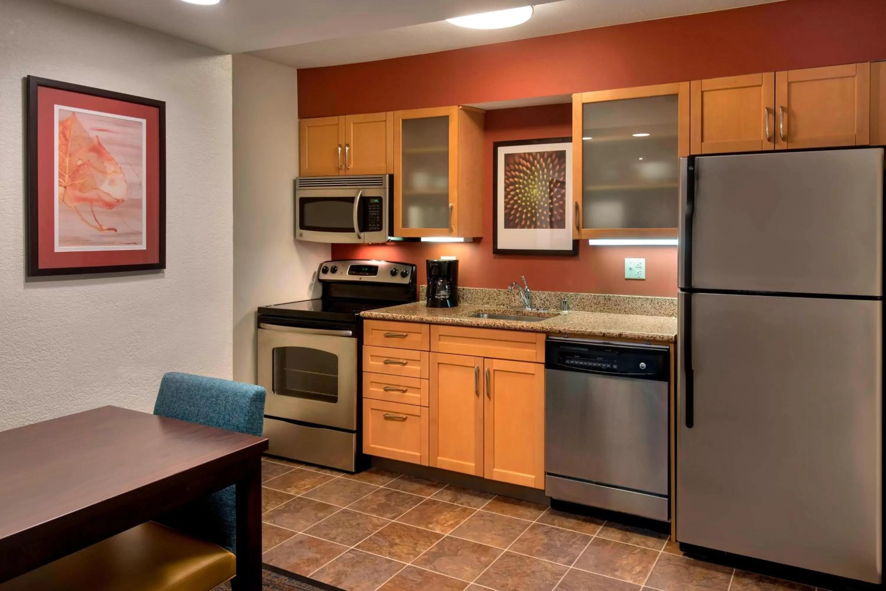 Kitchen or kitchenette in Residence Inn Philadelphia Valley Forge