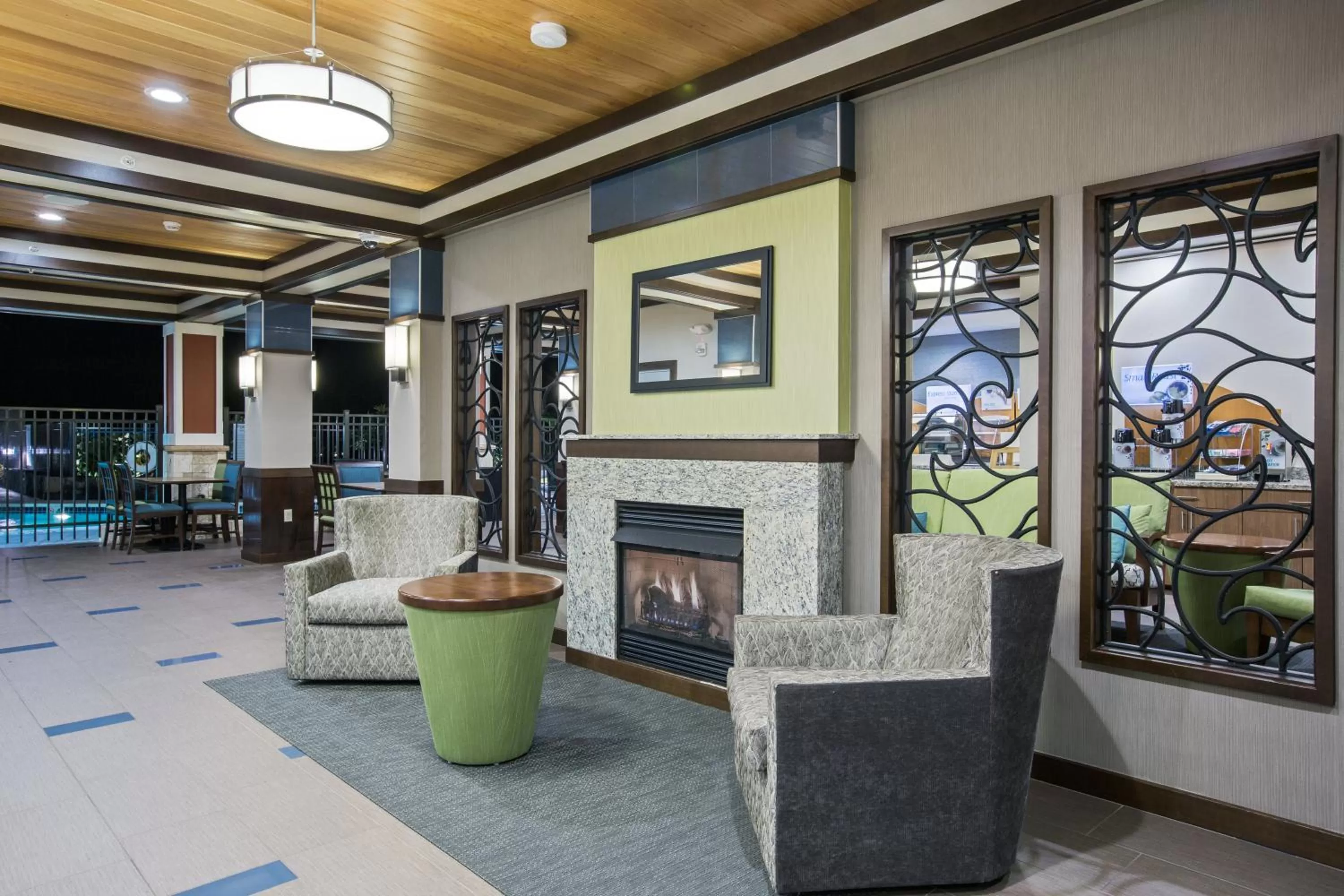 Property building in Holiday Inn Express & Suites Kailua-Kona by IHG