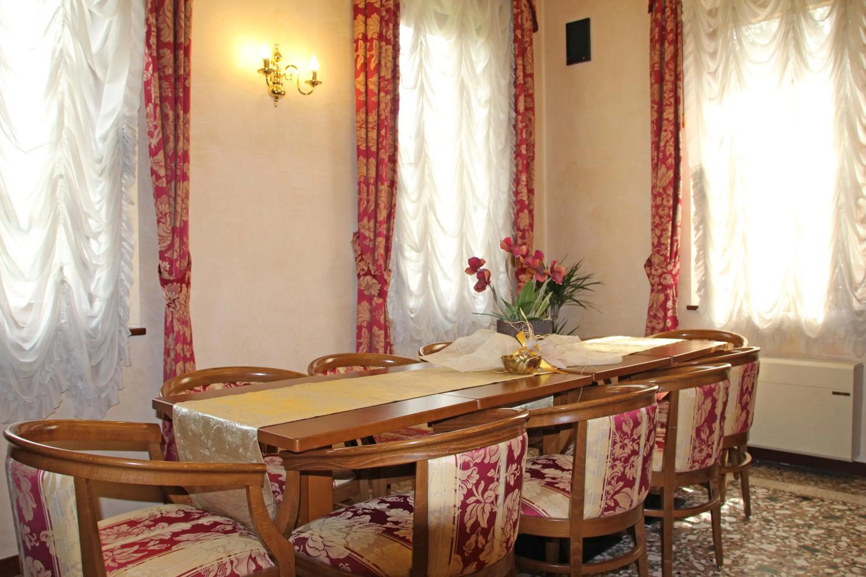 Meeting/conference room in Park Hotel Villa Leon d'Oro