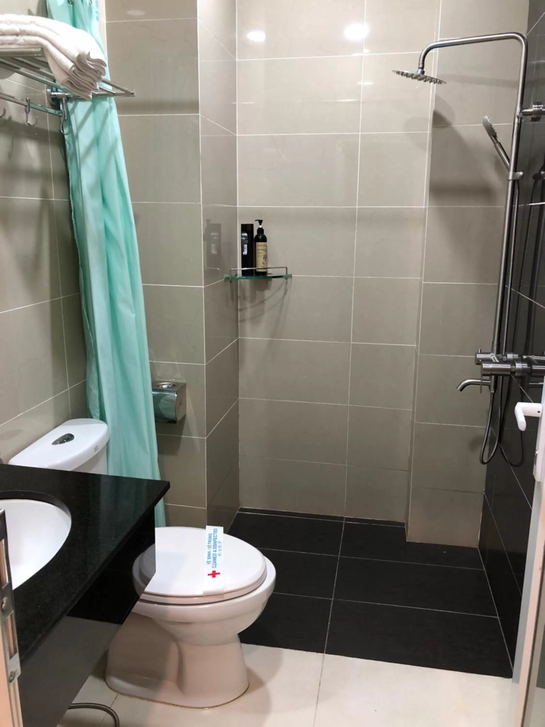 Bathroom in Victory Airport Hotel