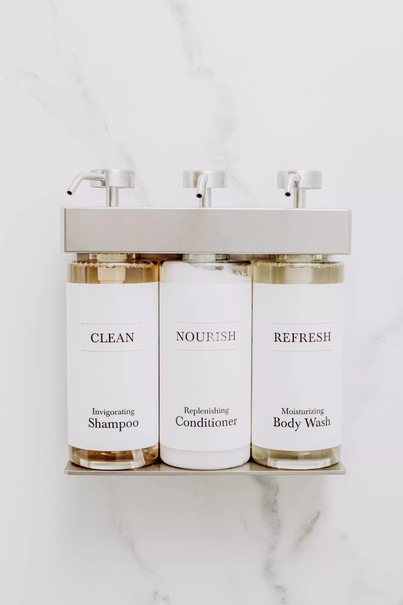 Bathroom in La Place Rendez-Vous Hotel