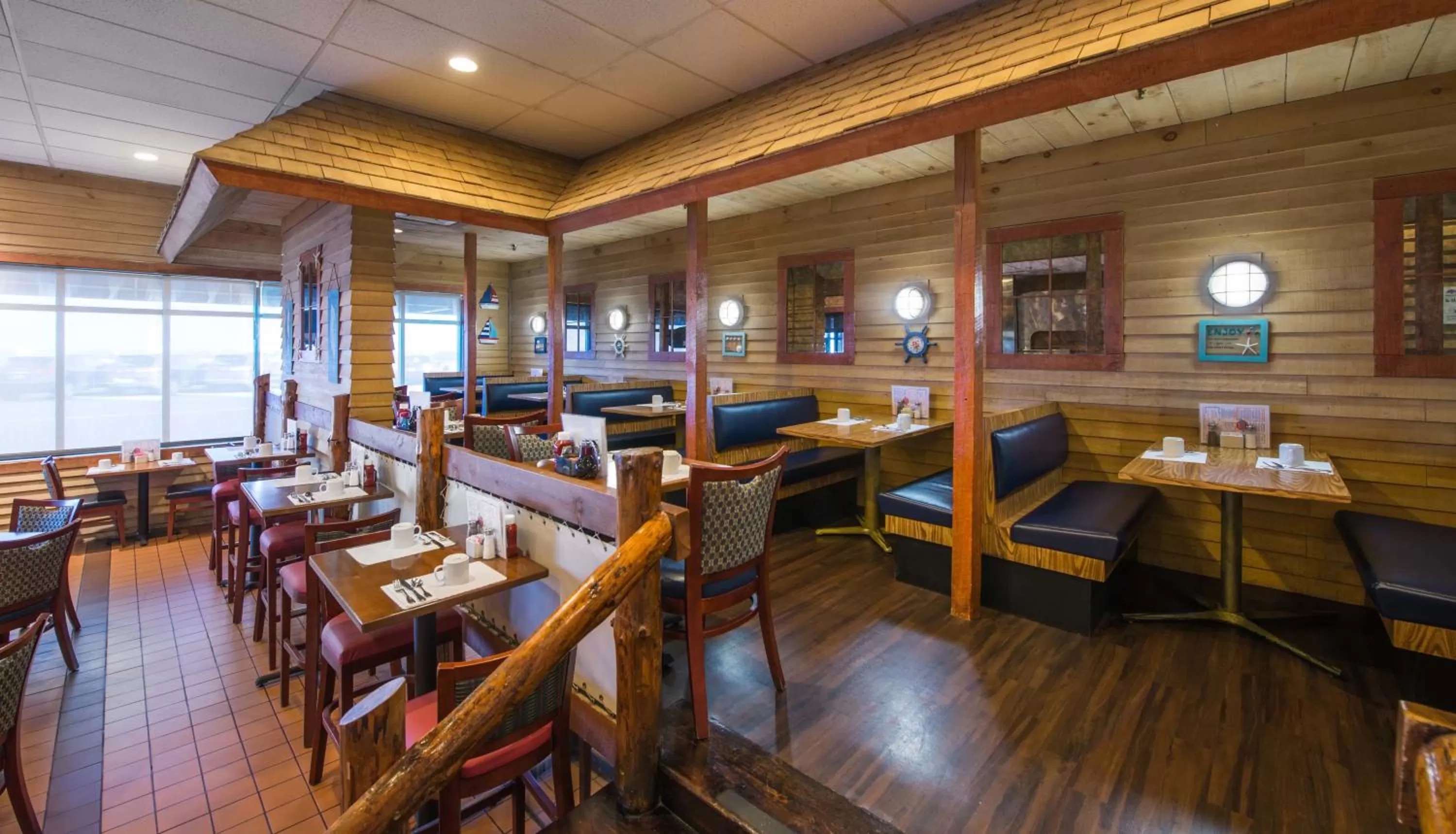 Restaurant/places to eat in Ashworth by the Sea