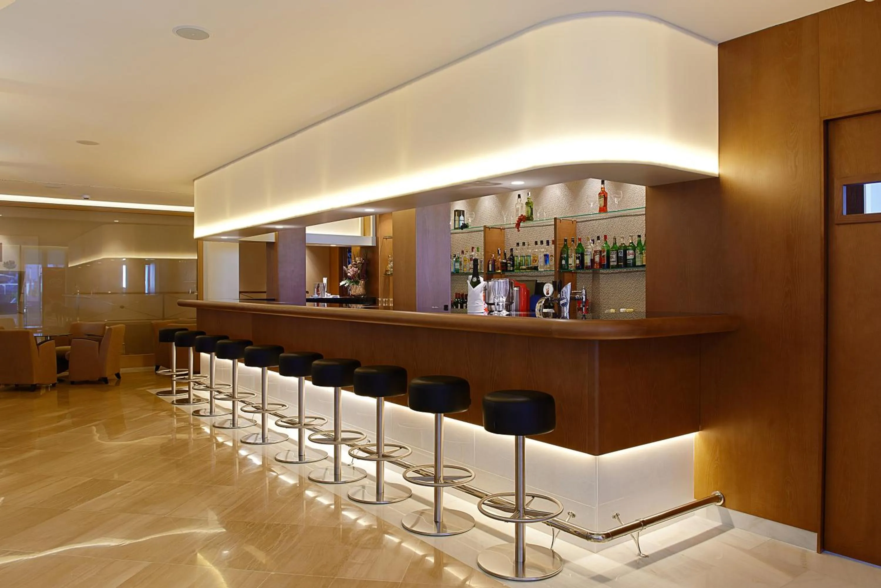 Lounge or bar in Hipotels Hipocampo - Adults Only