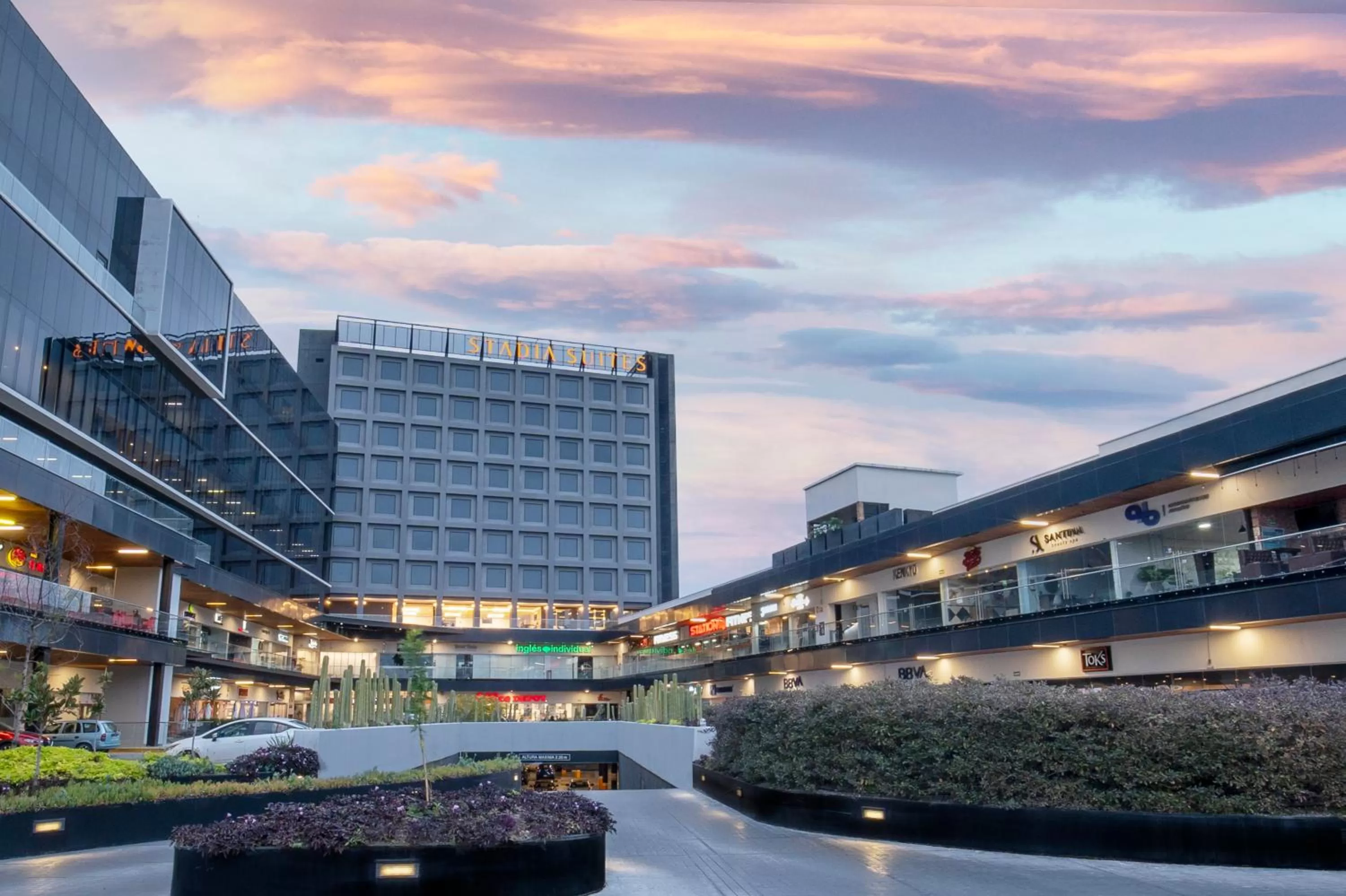 Property building in Stadía Suites Querétaro Centro Histórico