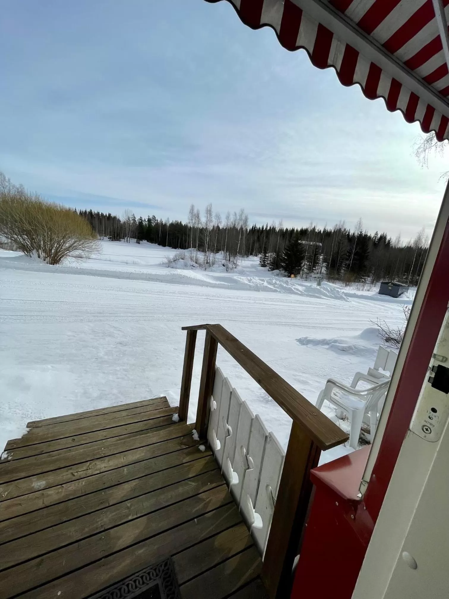 Garden, Winter in Lamminmäen Juhla ja Peti