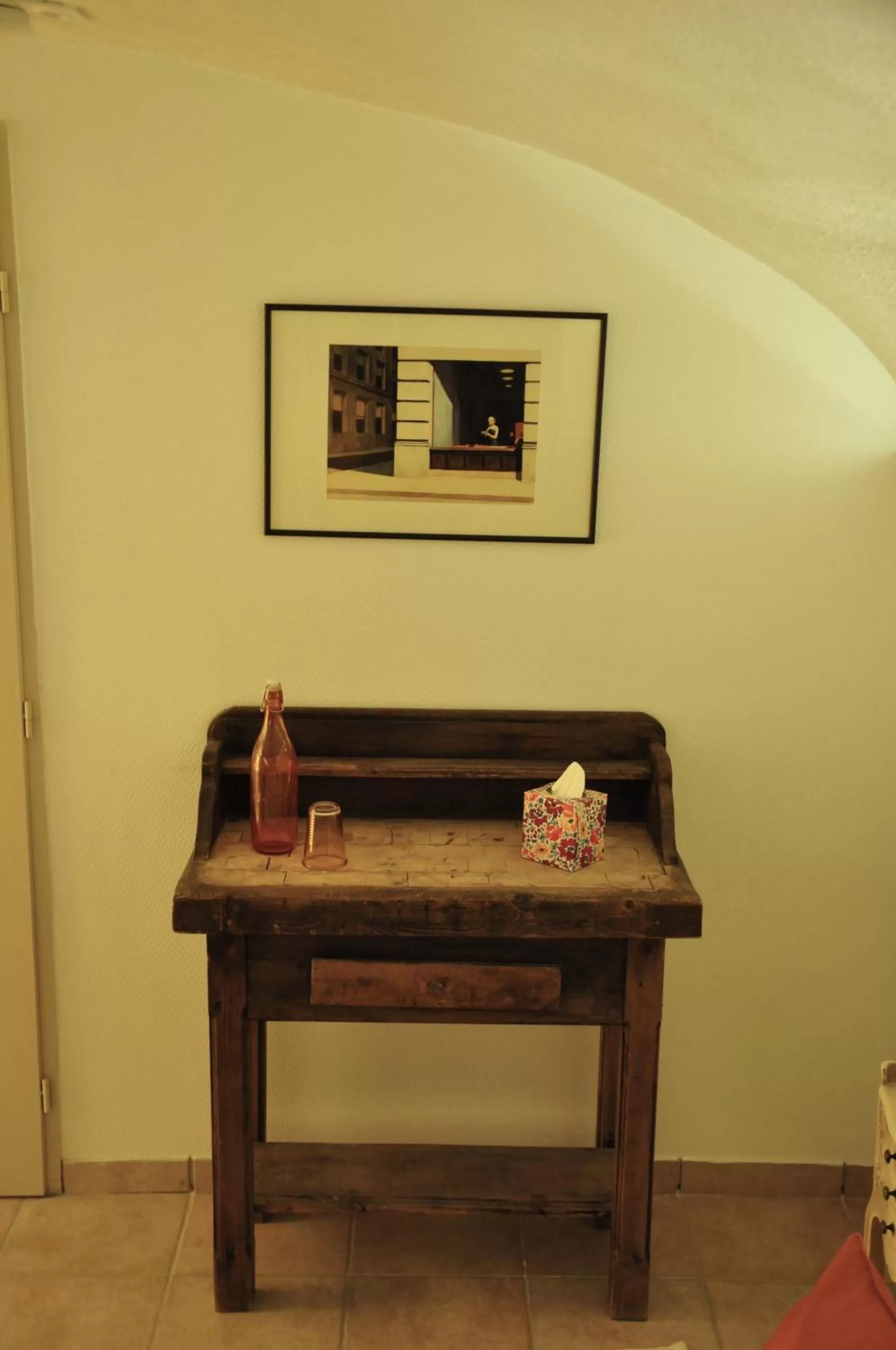 Decorative detail in Le Clos du Cher en Beaujolais