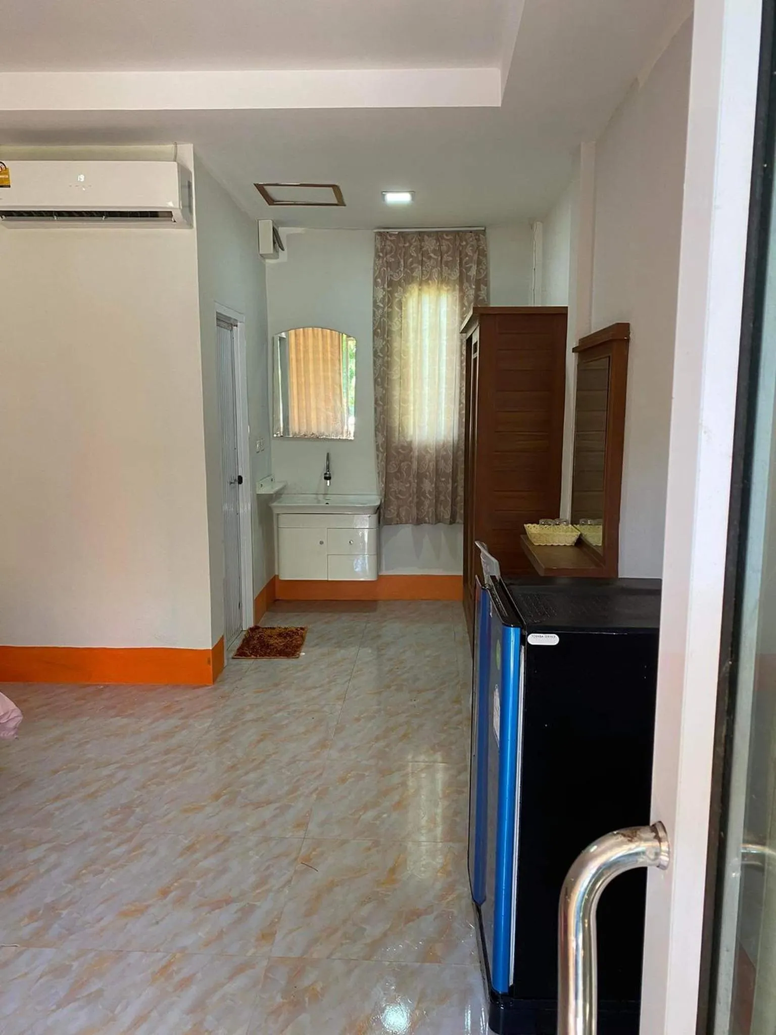 Lanta Paradise Beach Resort