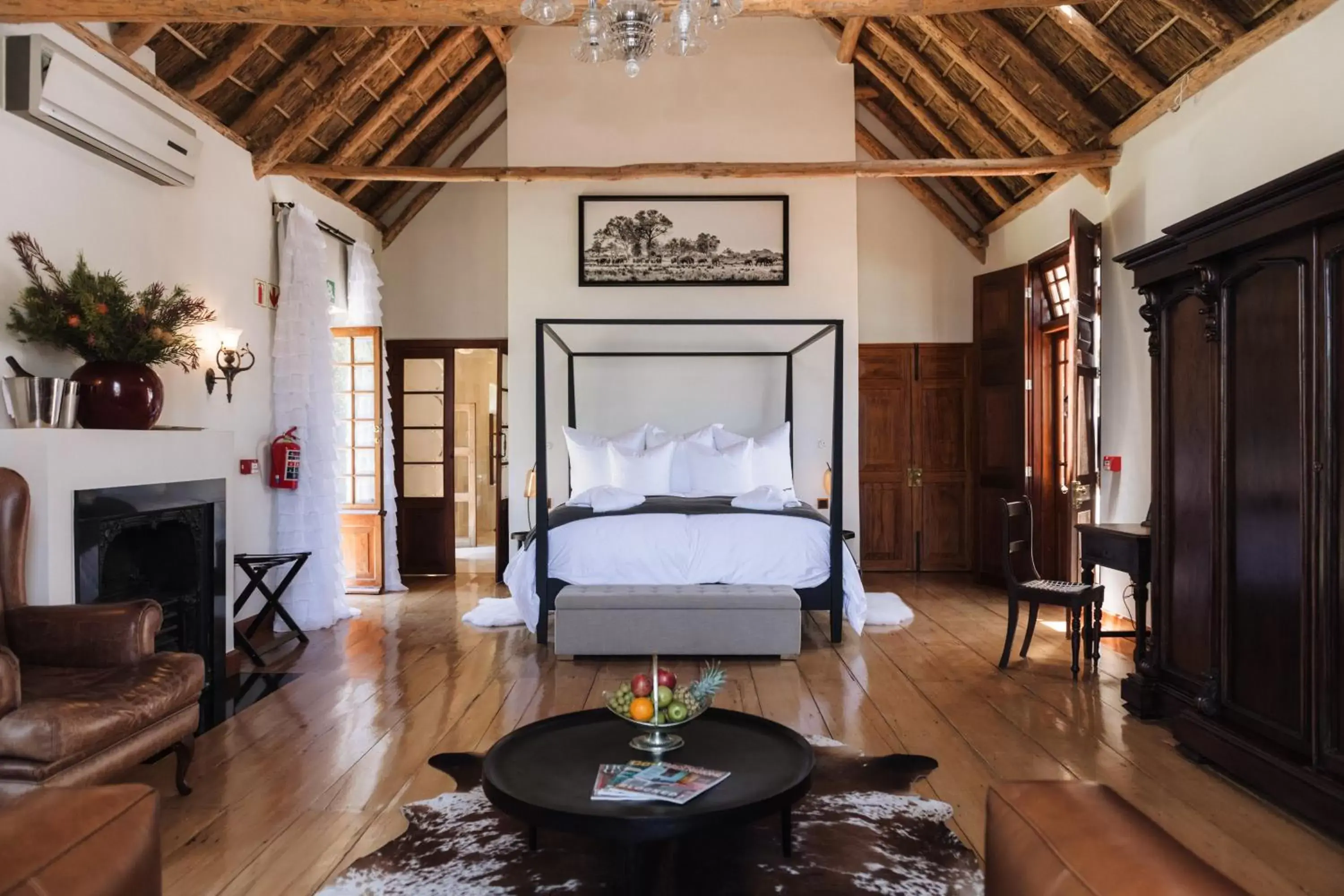 Deluxe King Suite in Adara Palmiet Valley Luxurious Boutique Farm Hotel Deluxe King Suite in Adara Palmiet Valley Luxurious Boutique Farm Hotel