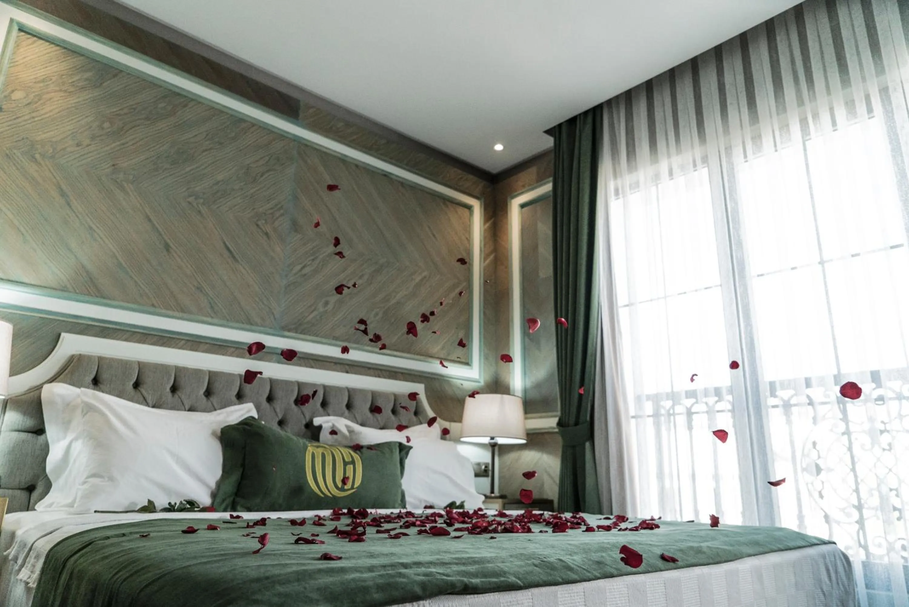 Bedroom, Bed in Mirart Hotel Boutique & SPA Yalova