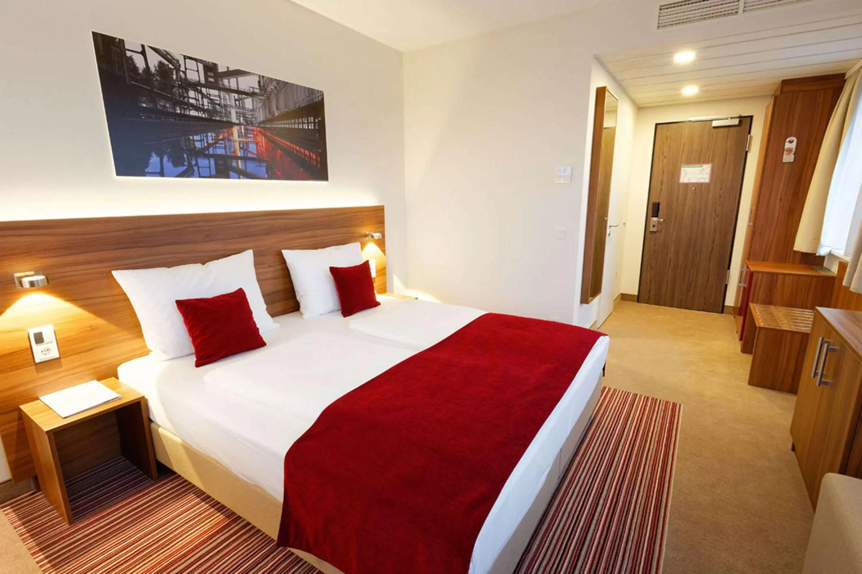 Superior Double Room in GHOTEL hotel & living Essen