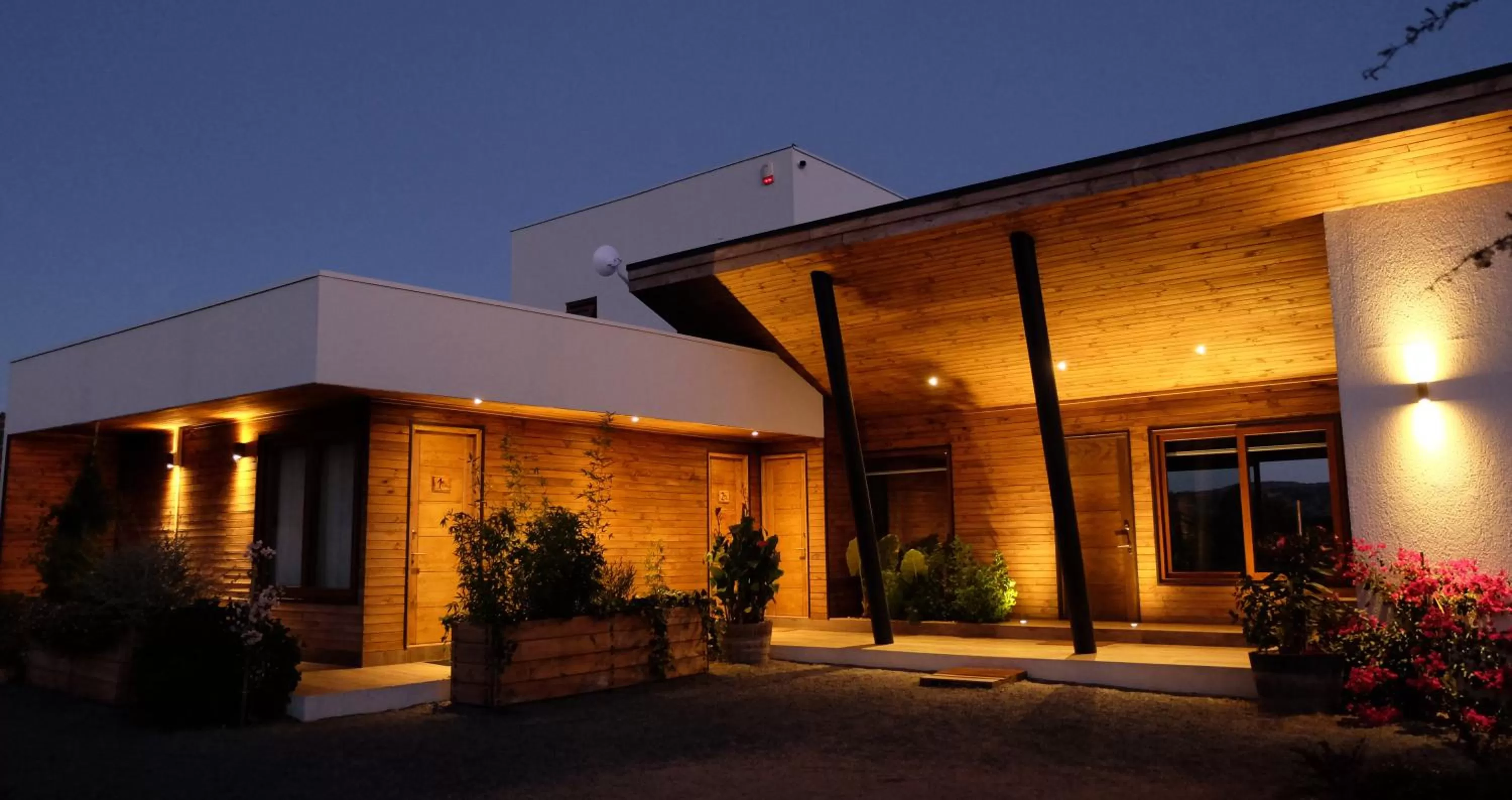 Property building in Callihue Lodge