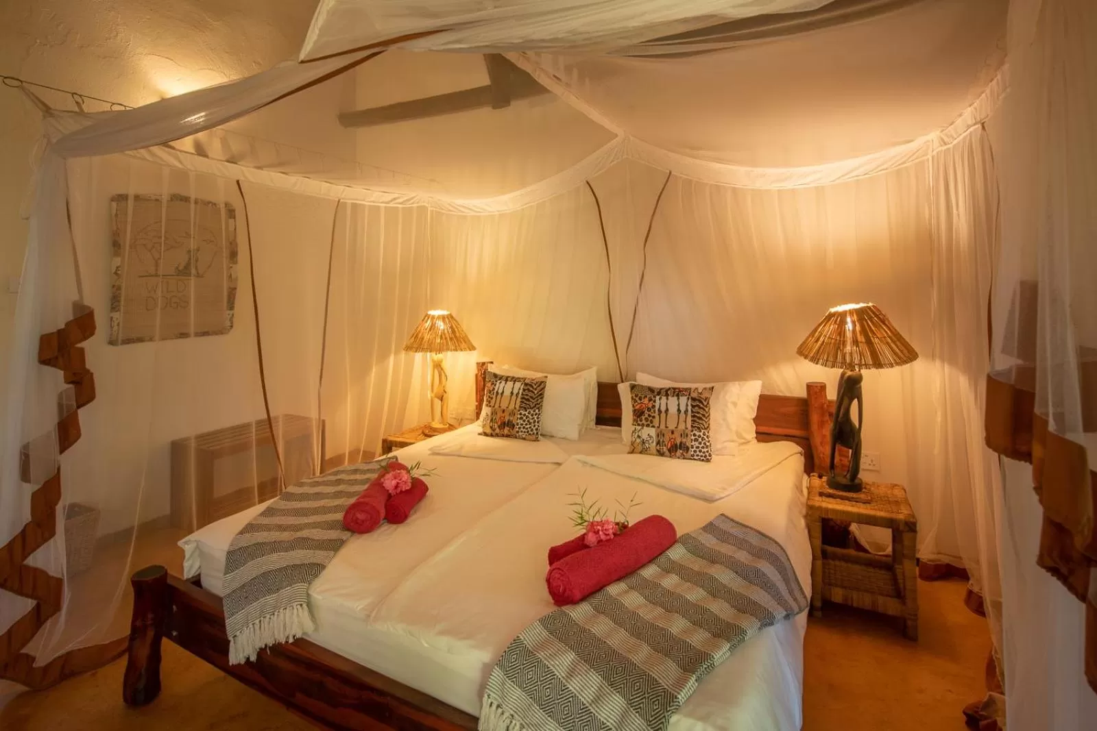 Bed in Wild Dogs Lodge