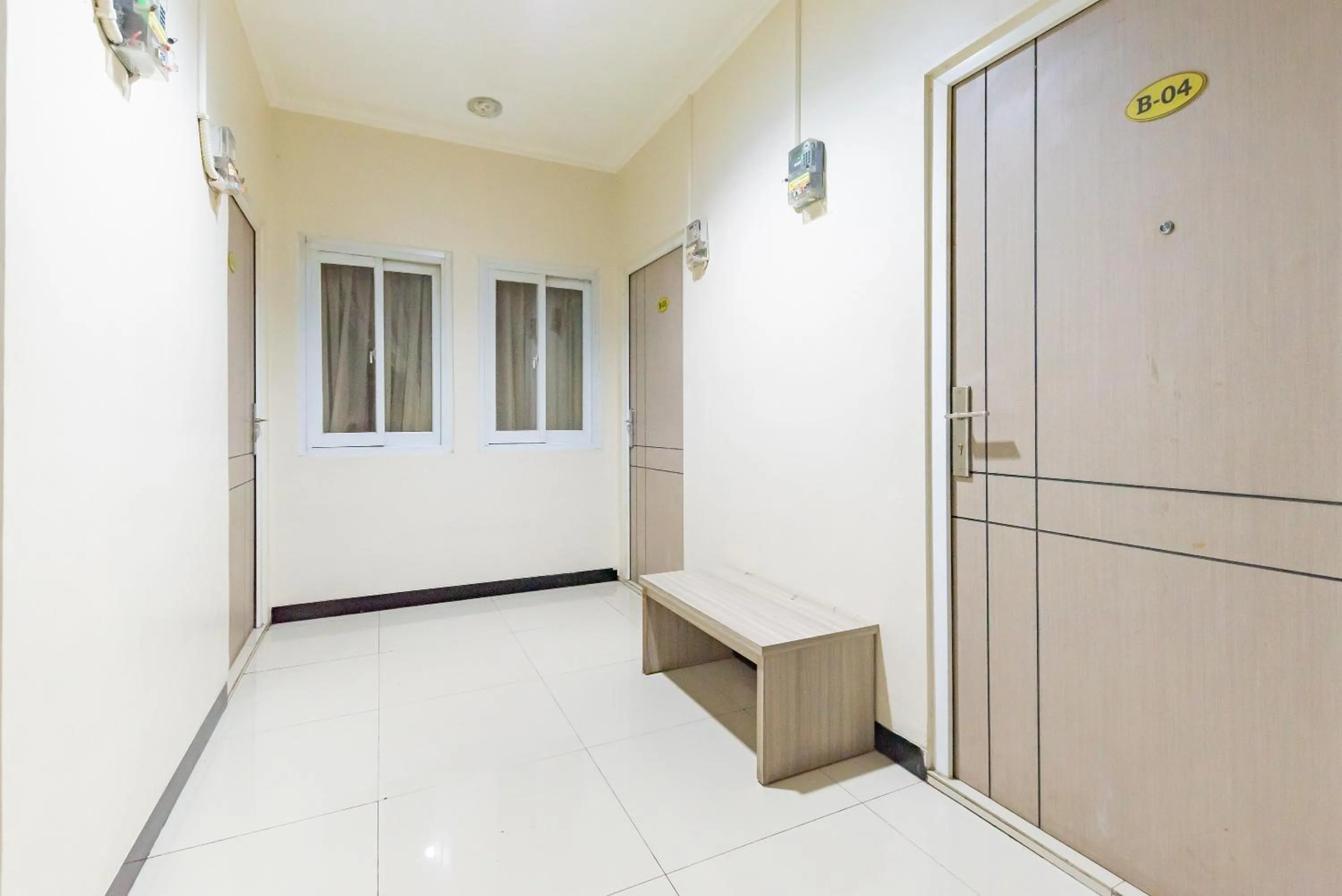 Seating area in RedDoorz near Botani Square Mall