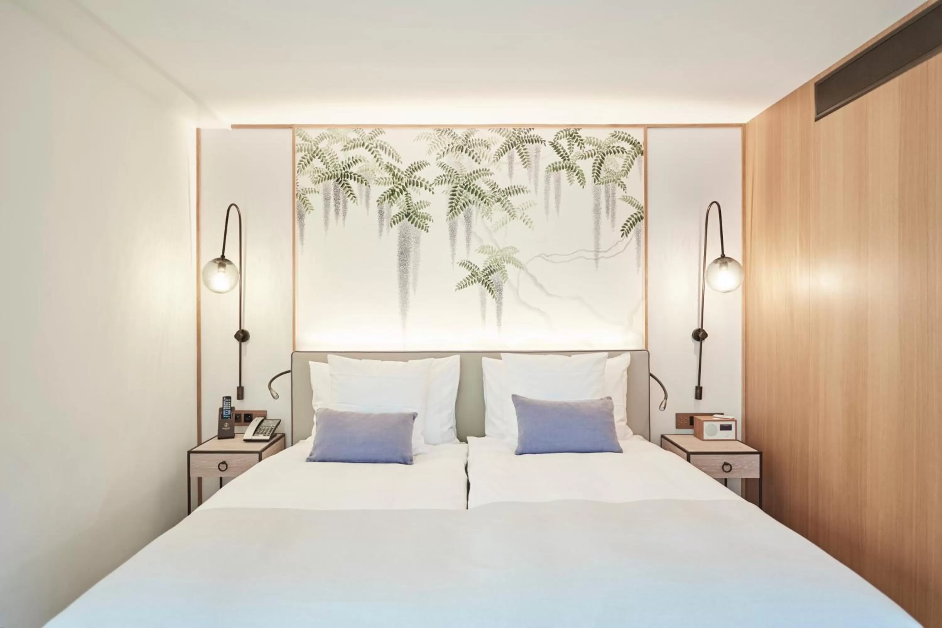 Bedroom, Bed in Storchen Zürich - Lifestyle Boutique Hotel