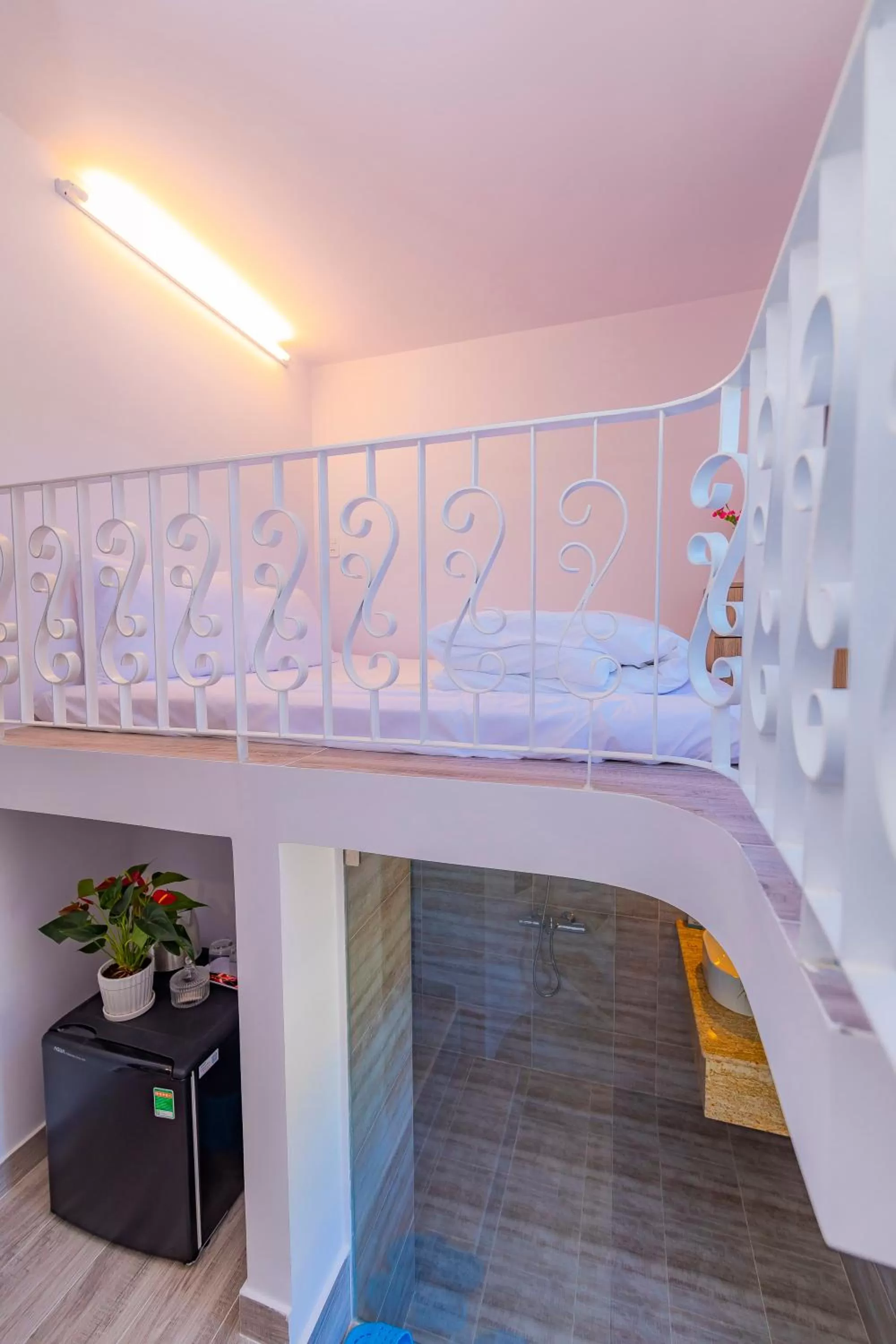 Photo of the whole room in Khanh Uyen 3 Hotel