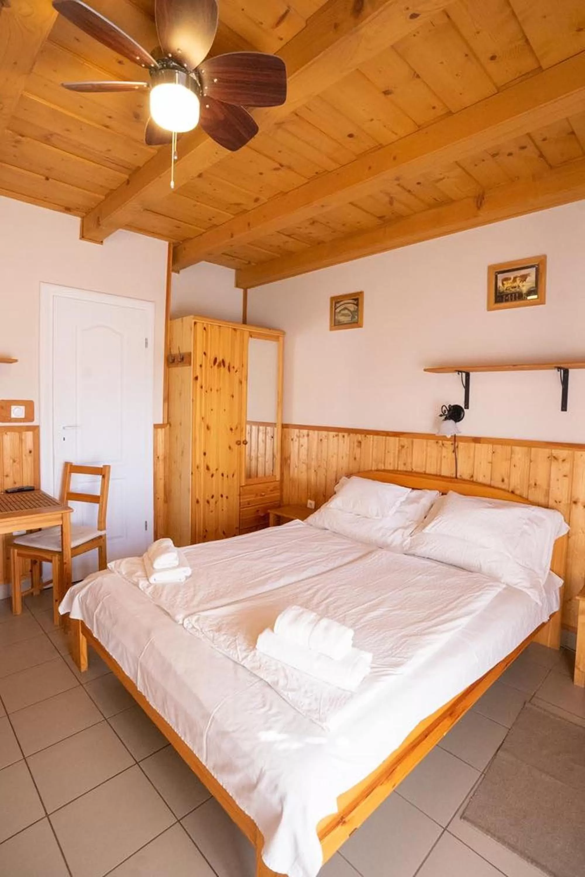 Double or Twin Room in Vadvirág Vendéglő és Fogadó