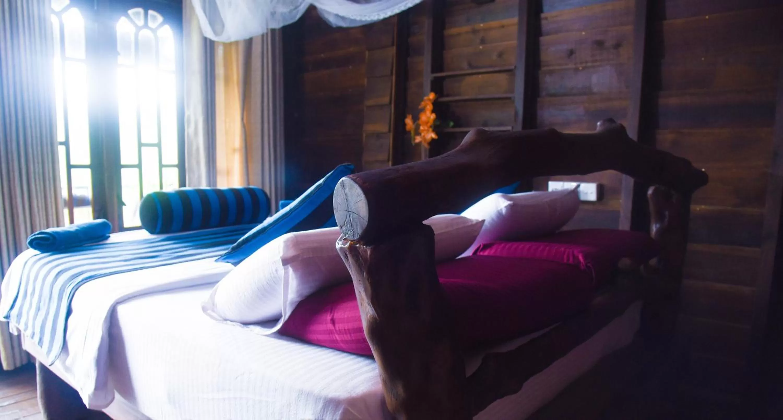 Bed in Madushanka Resort