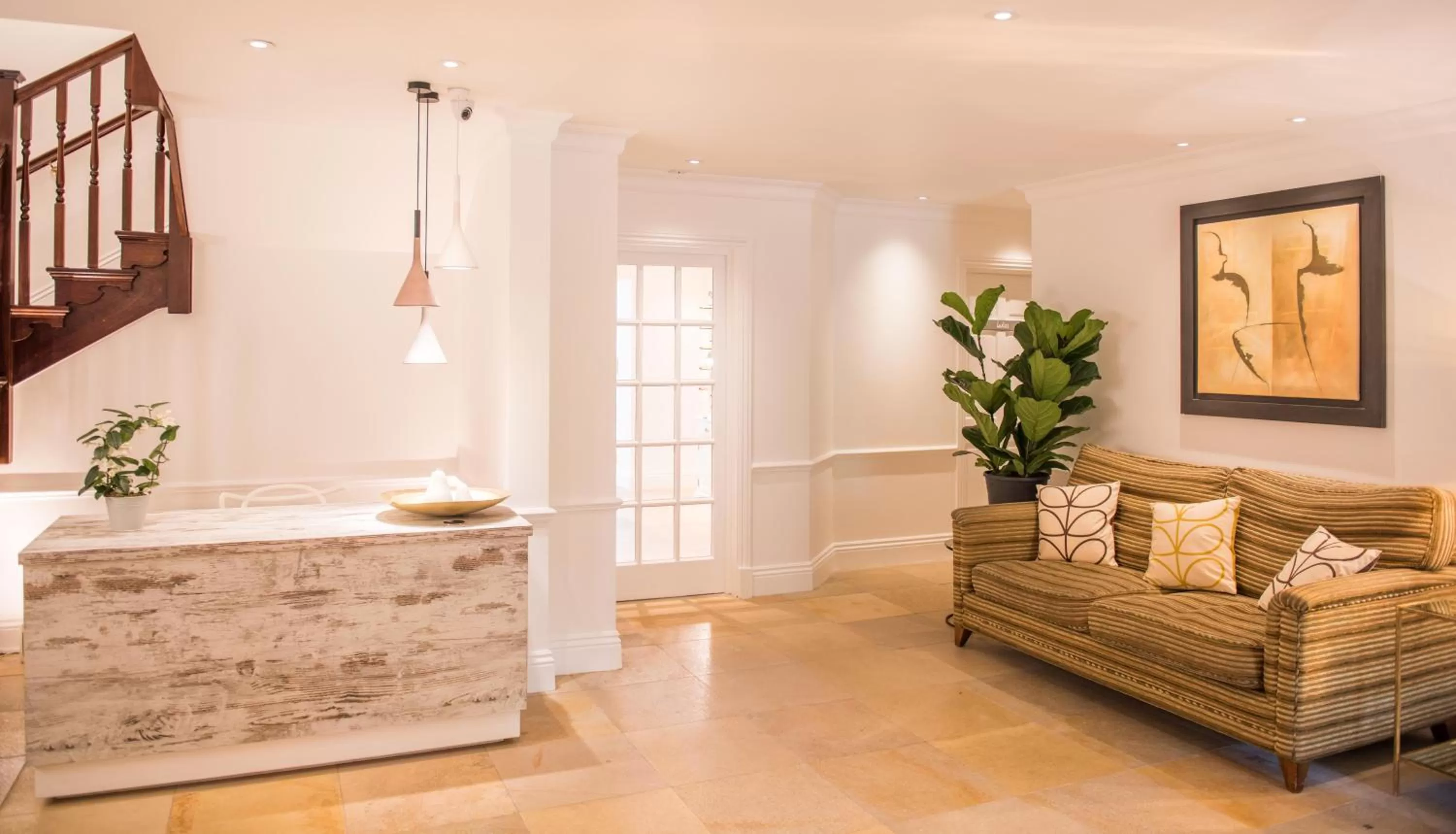 Living room in Chewton Glen Hotel - an Iconic Luxury Hotel