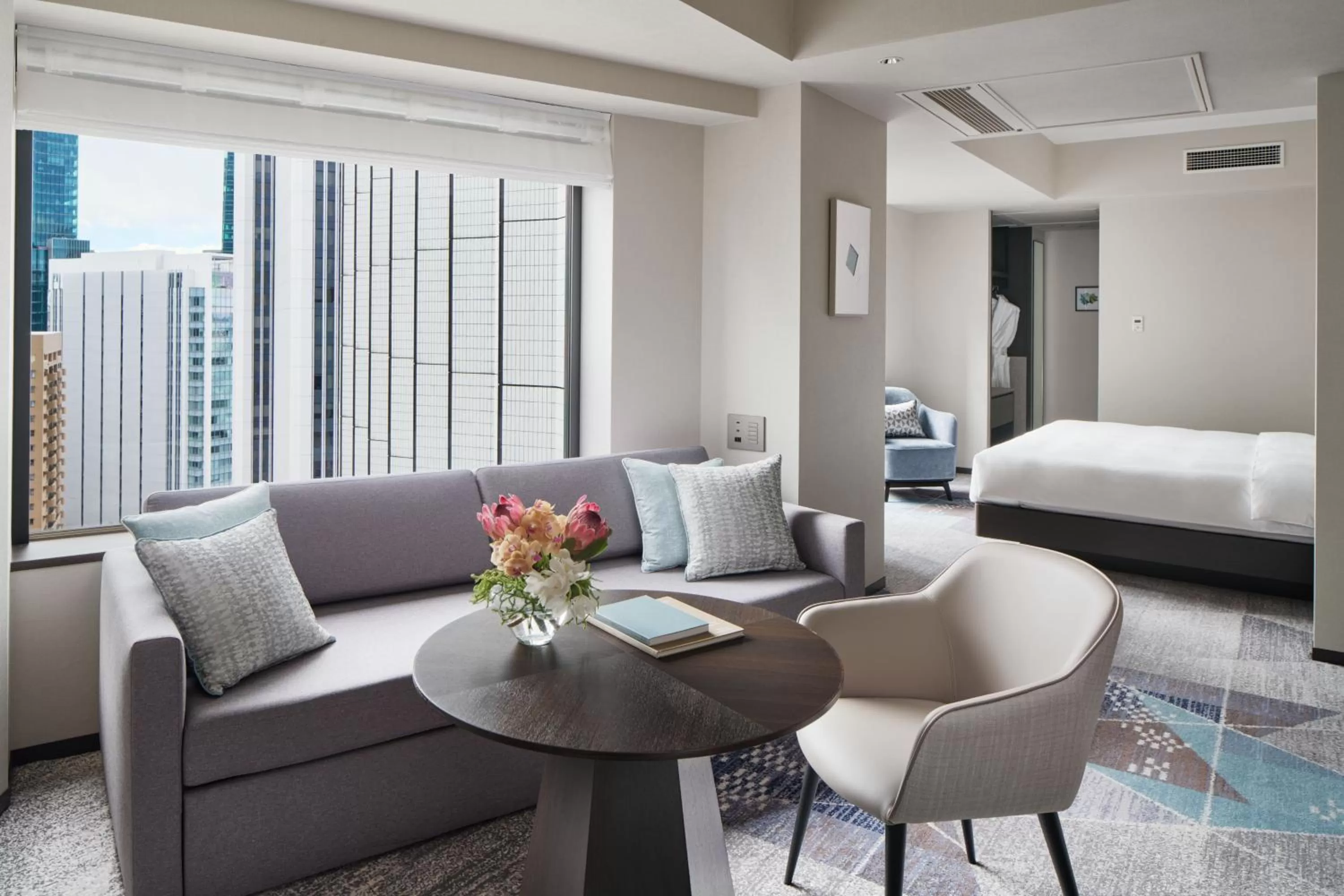 Photo of the whole room, Bed in ANA InterContinental Tokyo by IHG