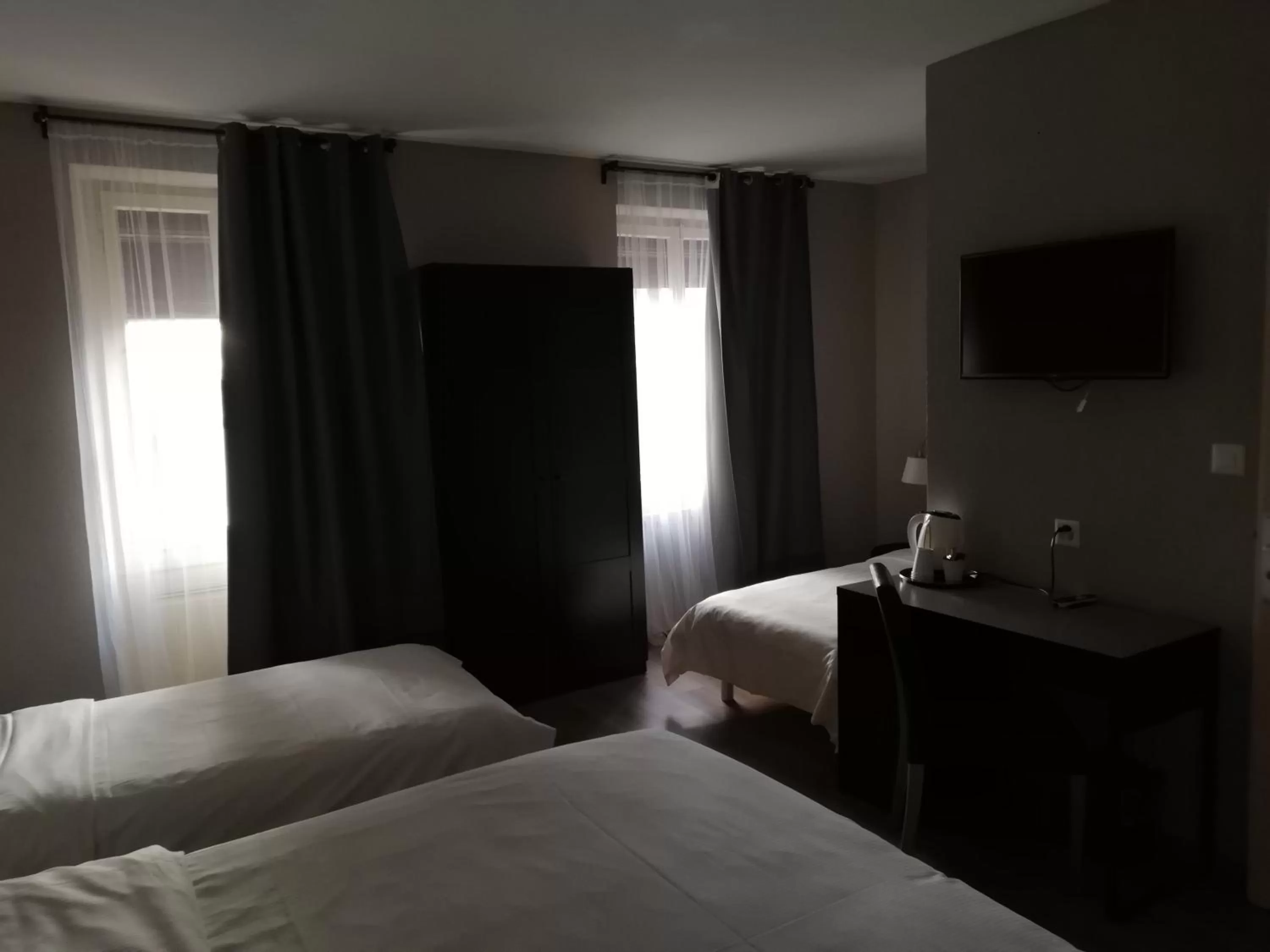 Photo of the whole room, Bed in Hotel Parc & Lac