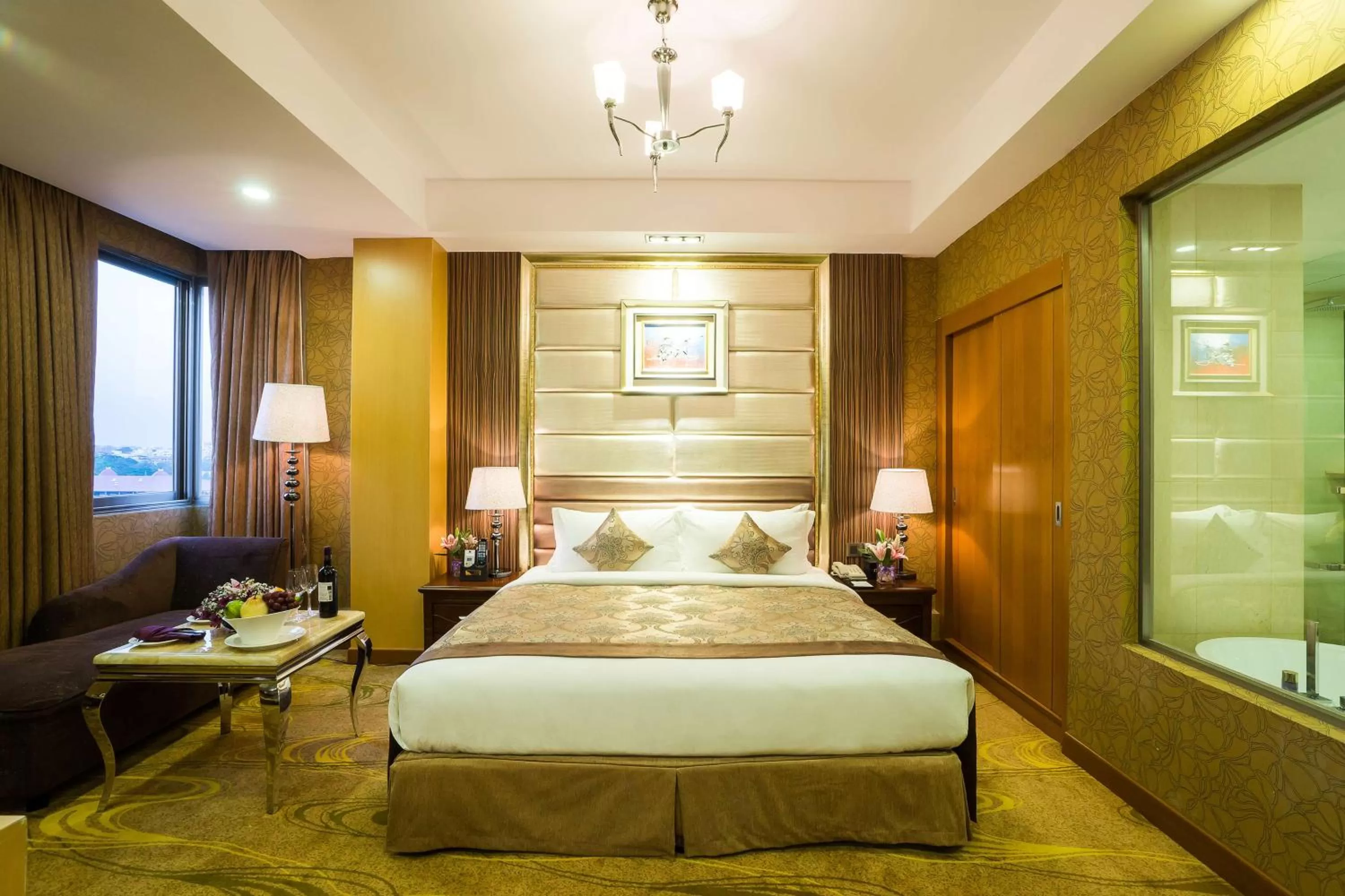 Photo of the whole room in Best Western Chinatown Hotel