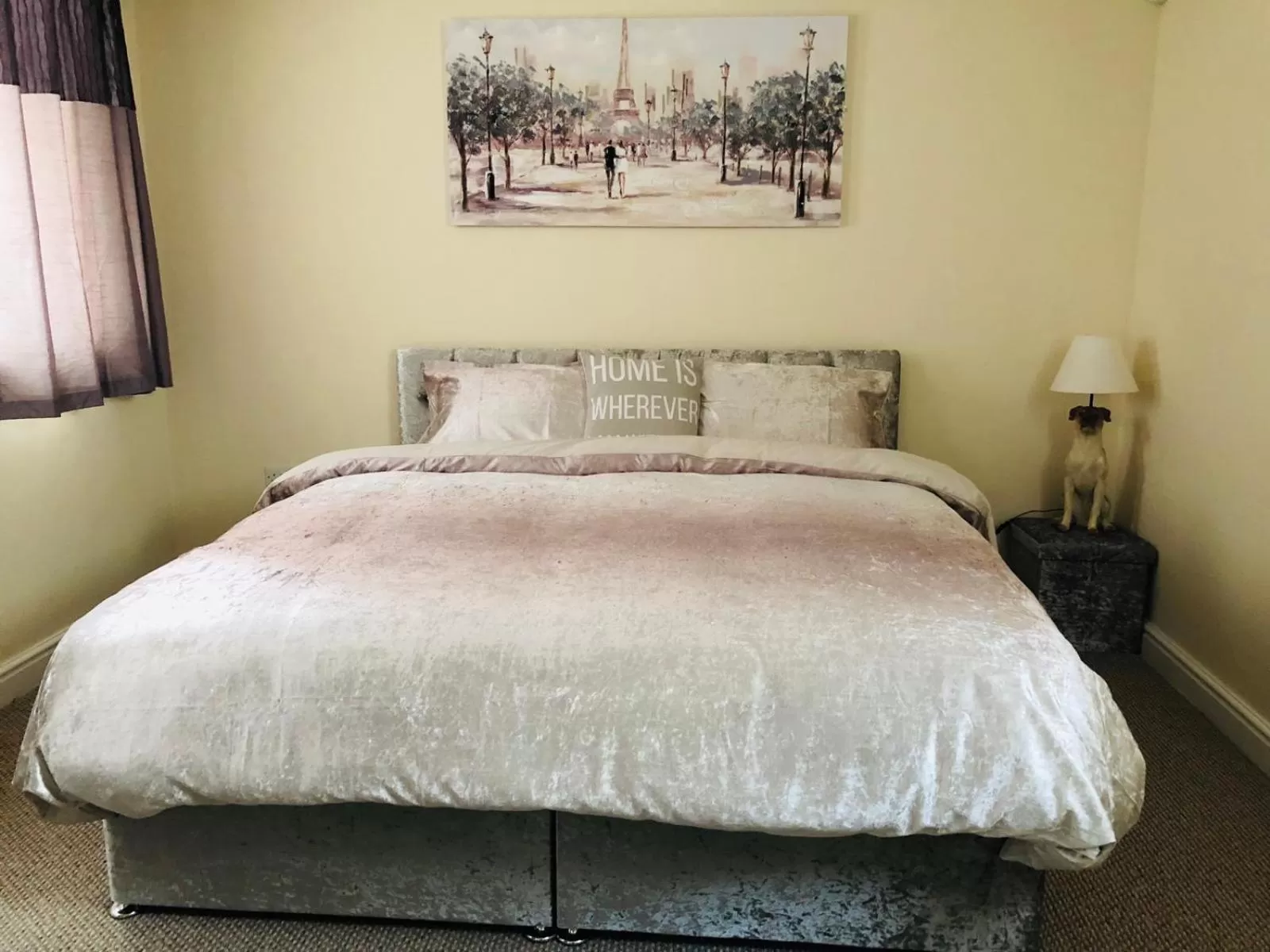 Bed in The Winter Garden Suites