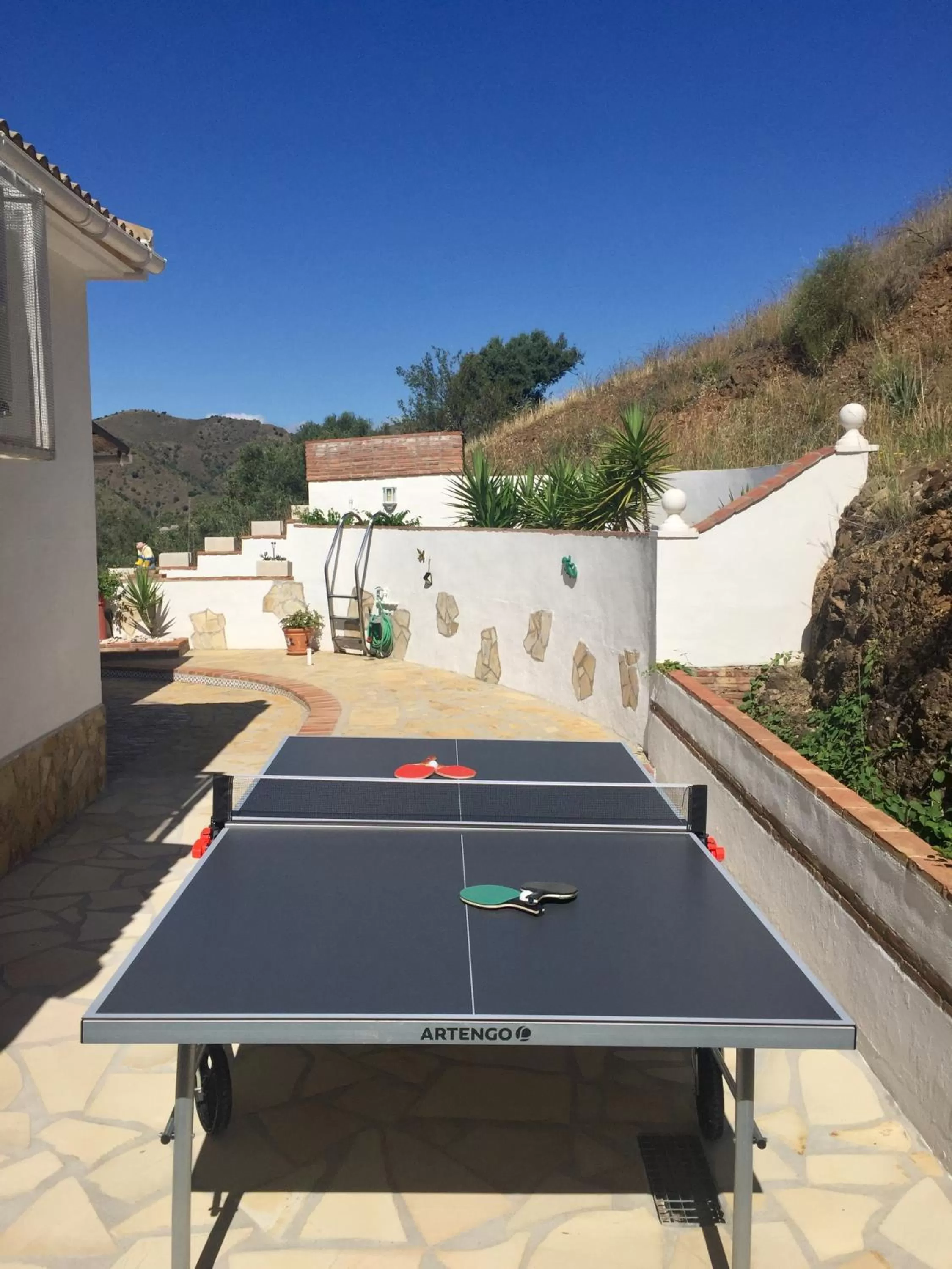 Table Tennis in Casira, studios en kamers,Viñuela, Costa Del Sol