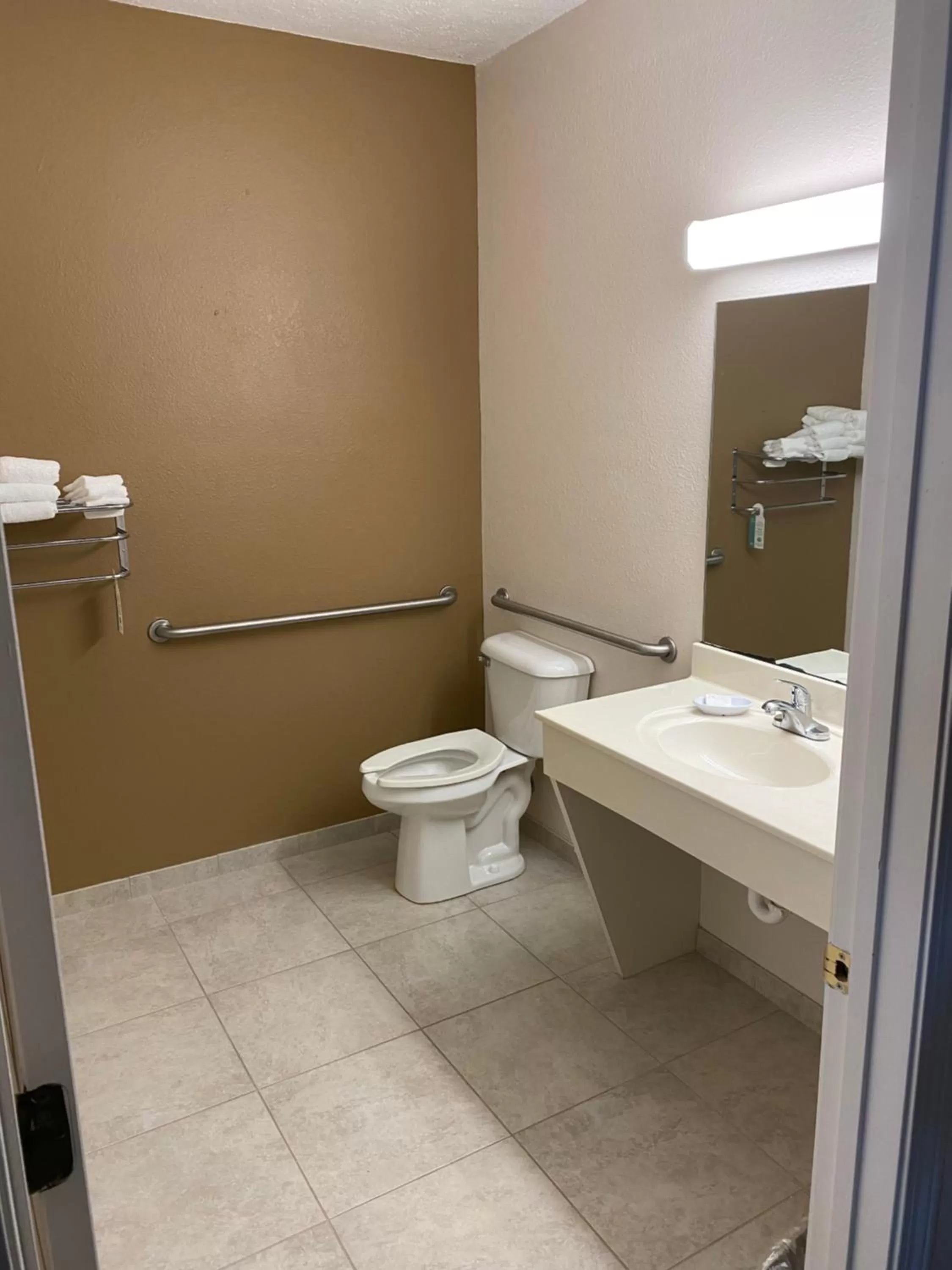 Double Queen Room with Roll in Shower in Northfield Inn Suites and Conference Center