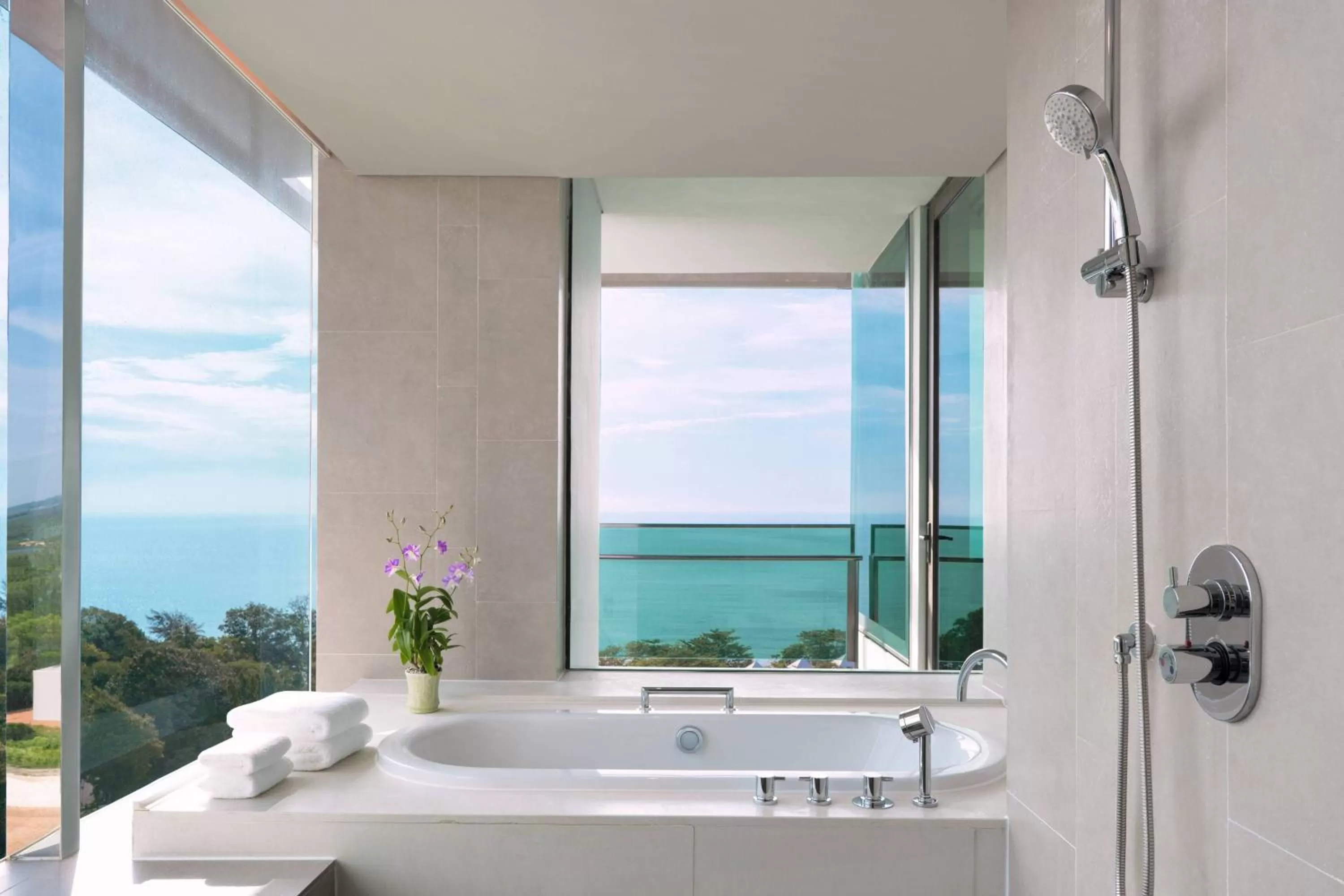 Bathroom in Rayong Marriott Resort & Spa