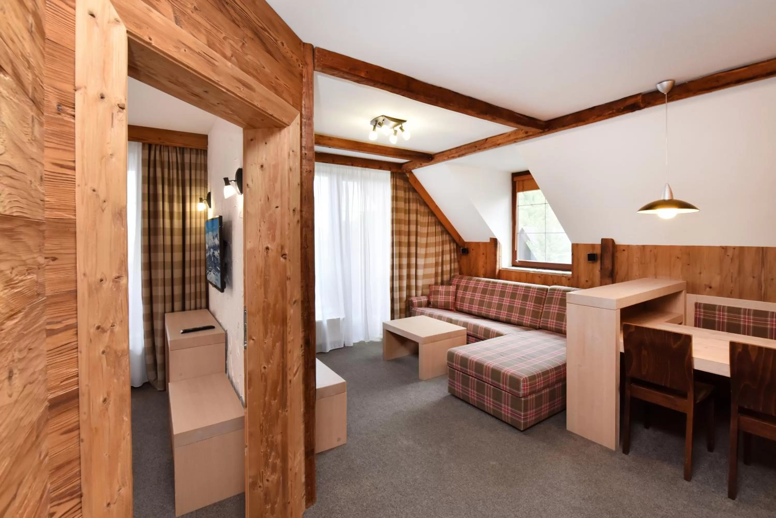 Living room, Bed in APLEND Hotel Kukučka