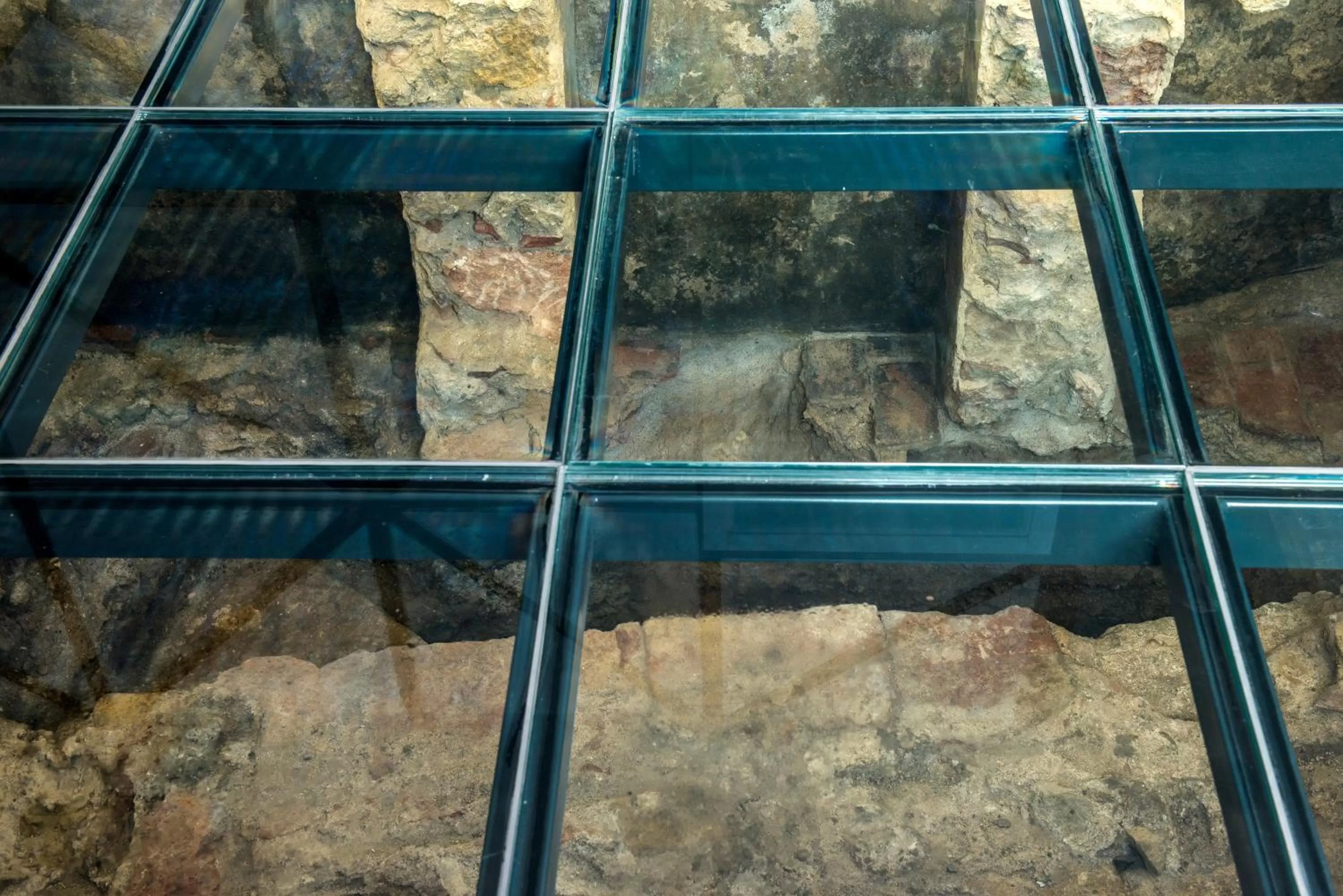 Decorative detail in Lisboa Prata Boutique Hotel