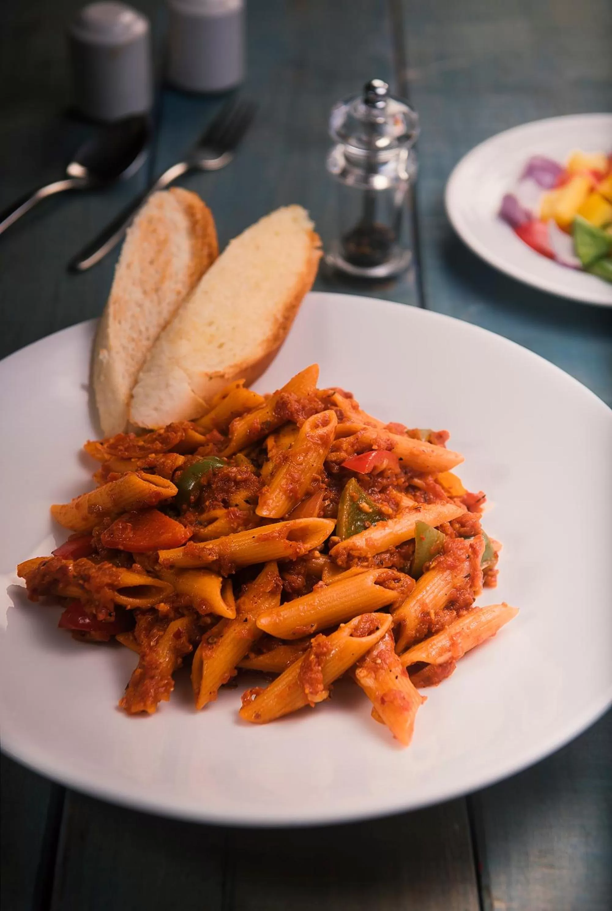 Food in White Lotus Hotel