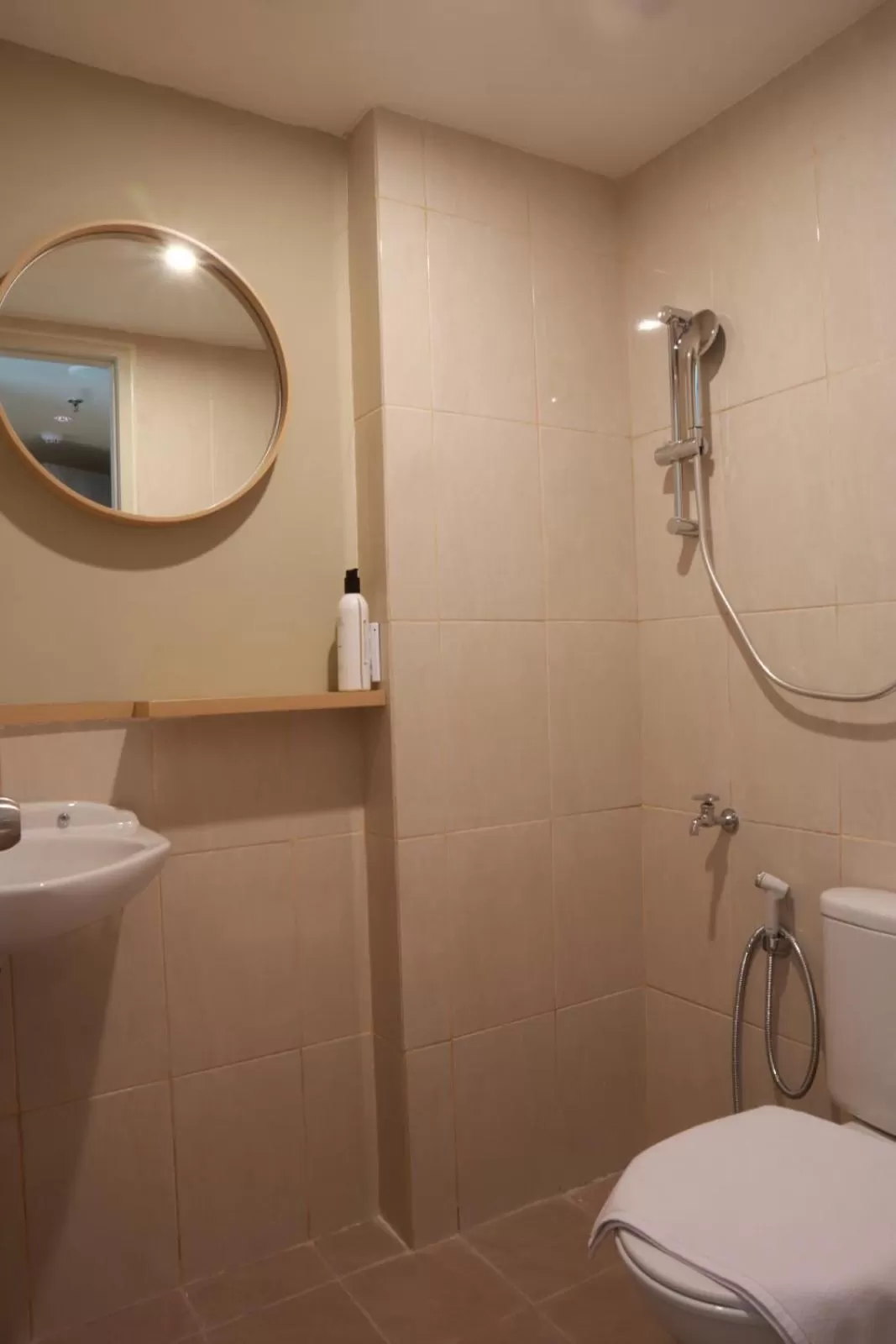 Shower in Hotel Osaka PIK2