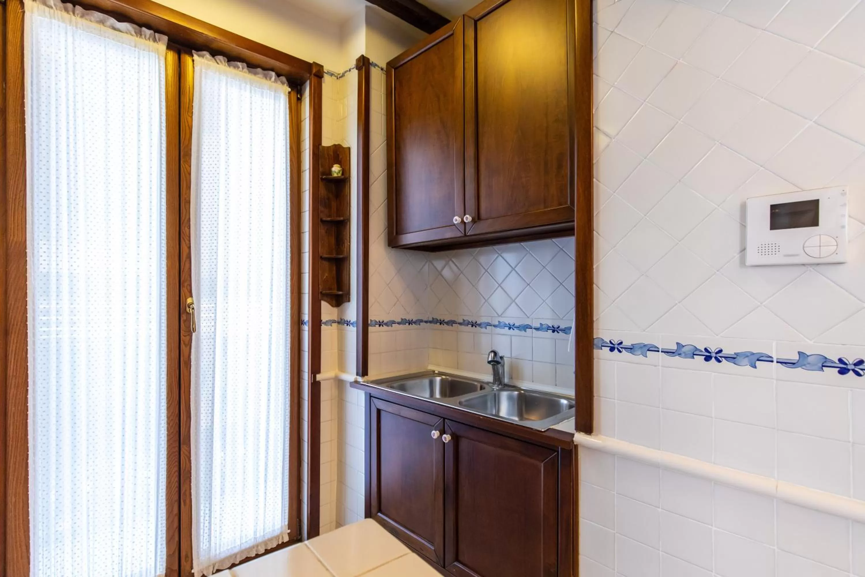 Kitchen or kitchenette in Medina Central