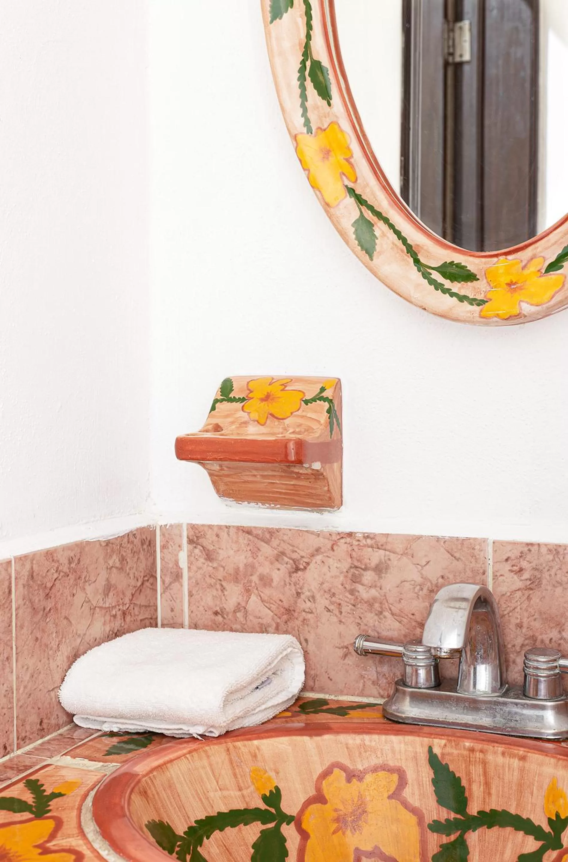 Toilet in La Aurora Hotel Colonial