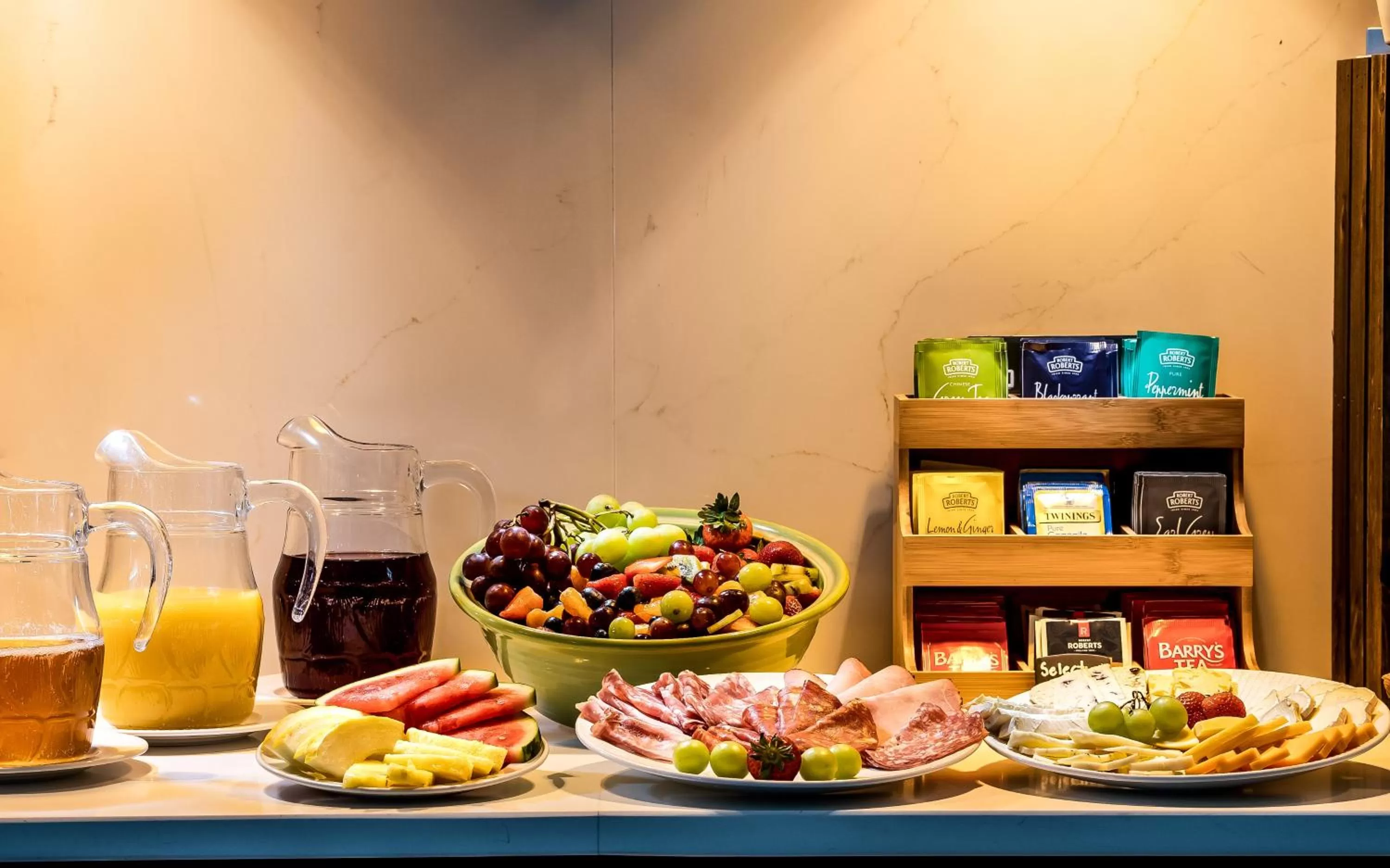 Dining area in Roxford Lodge Hotel
