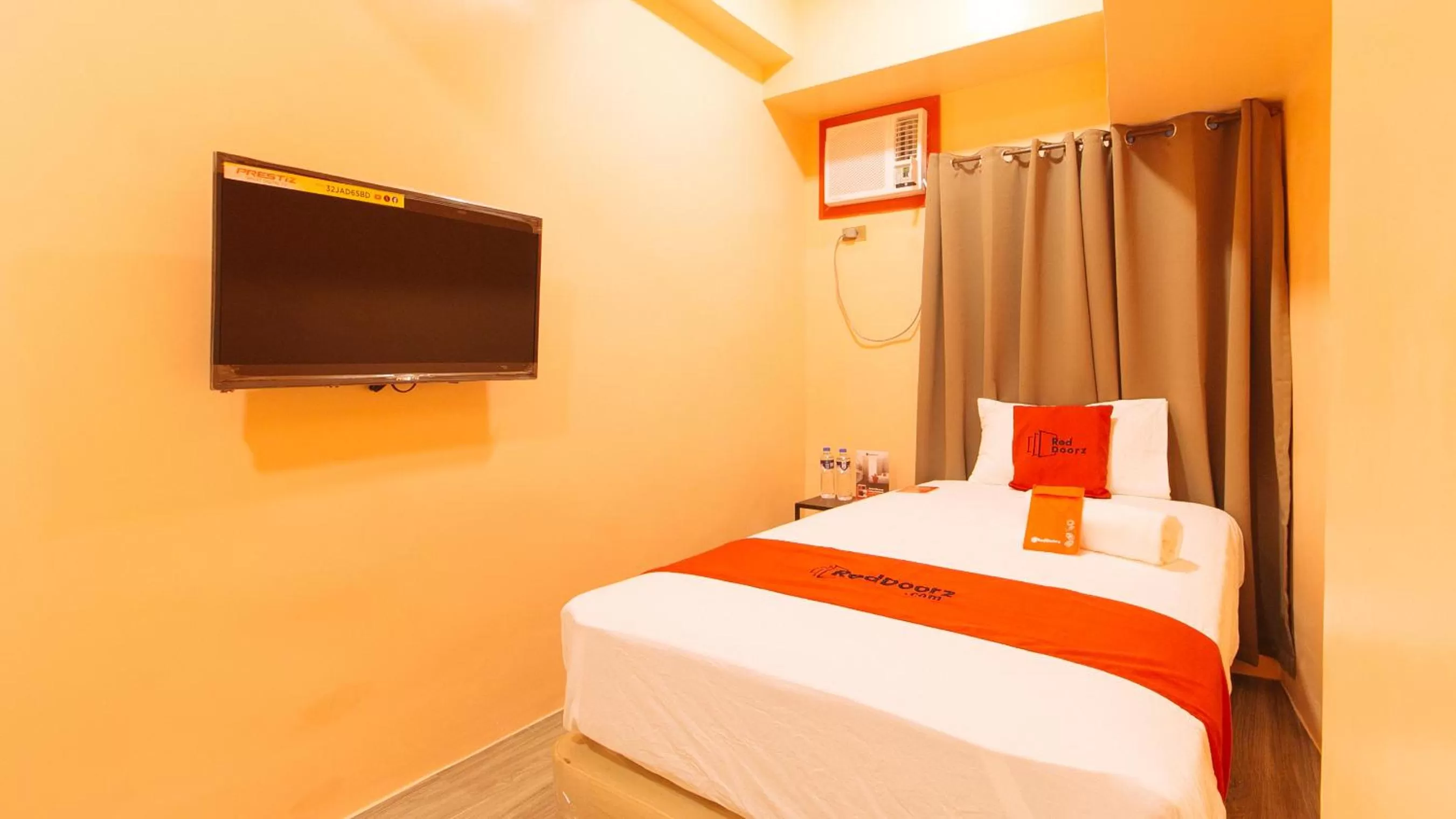 Bedroom, Bed in RedDoorz Plus @ Kaizen Suites Taft Avenue