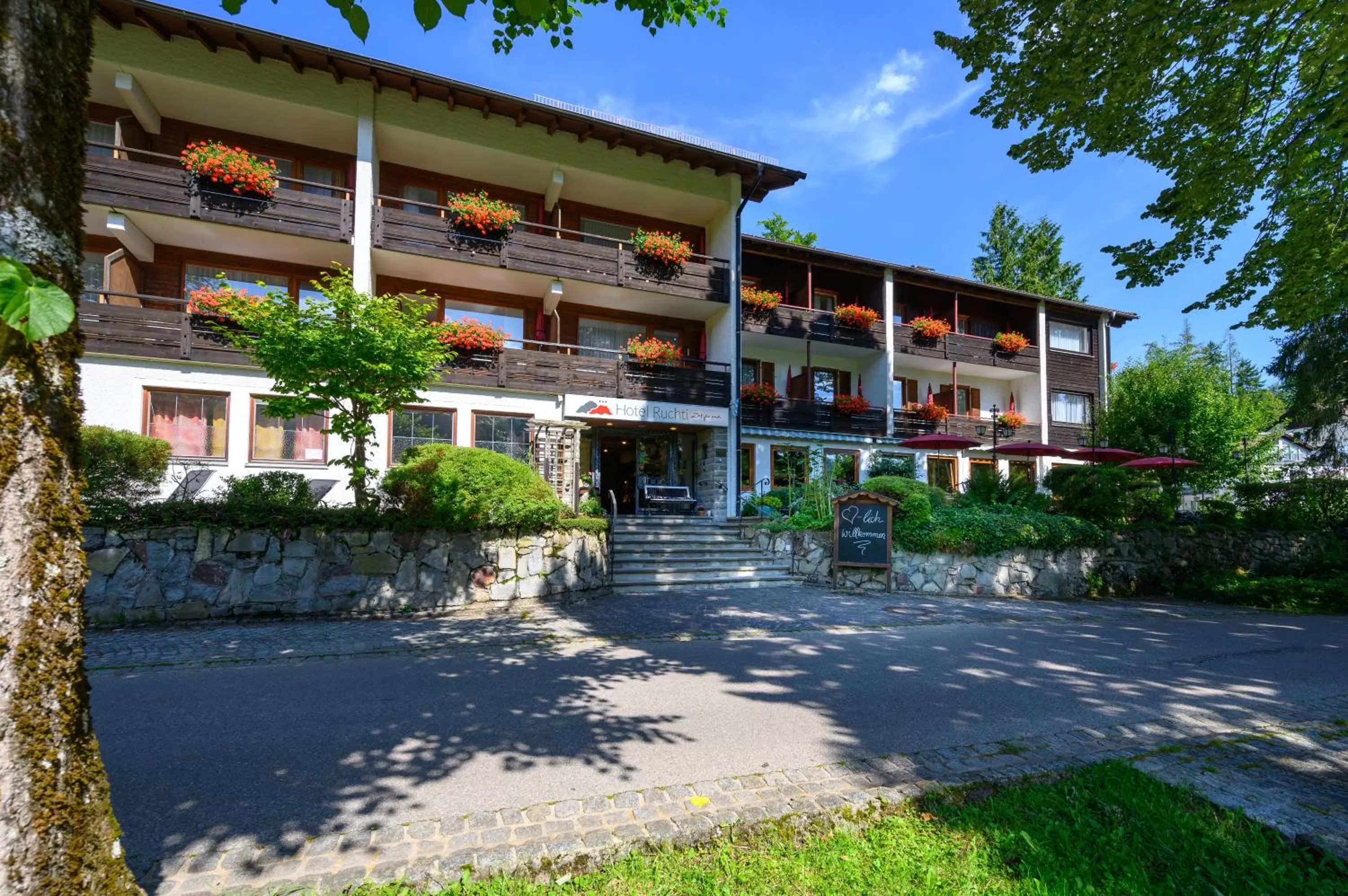 Property building in Hotel Ruchti - Zeit für mich