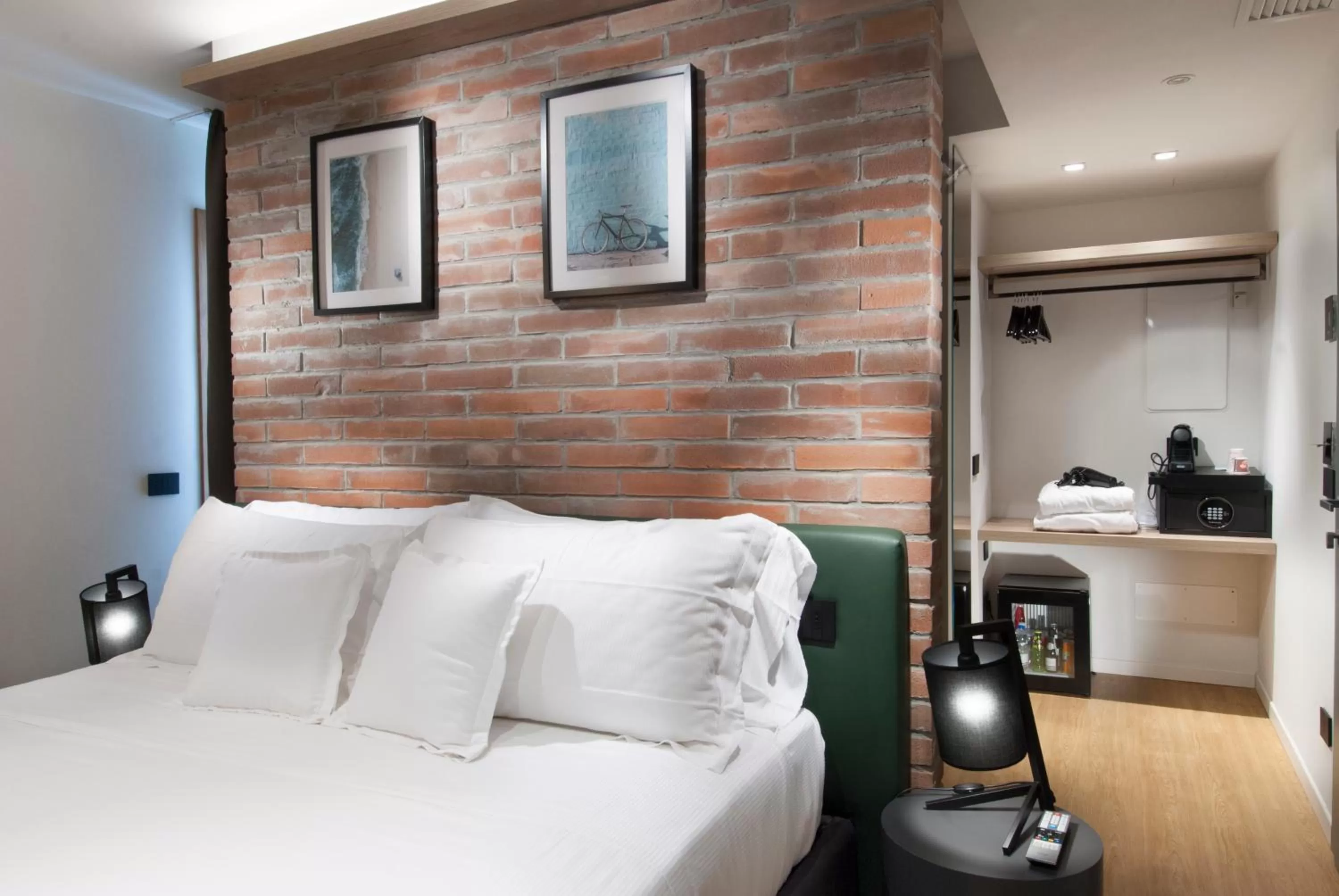 Bed in Meg Lifestyle Hotel & Apartaments