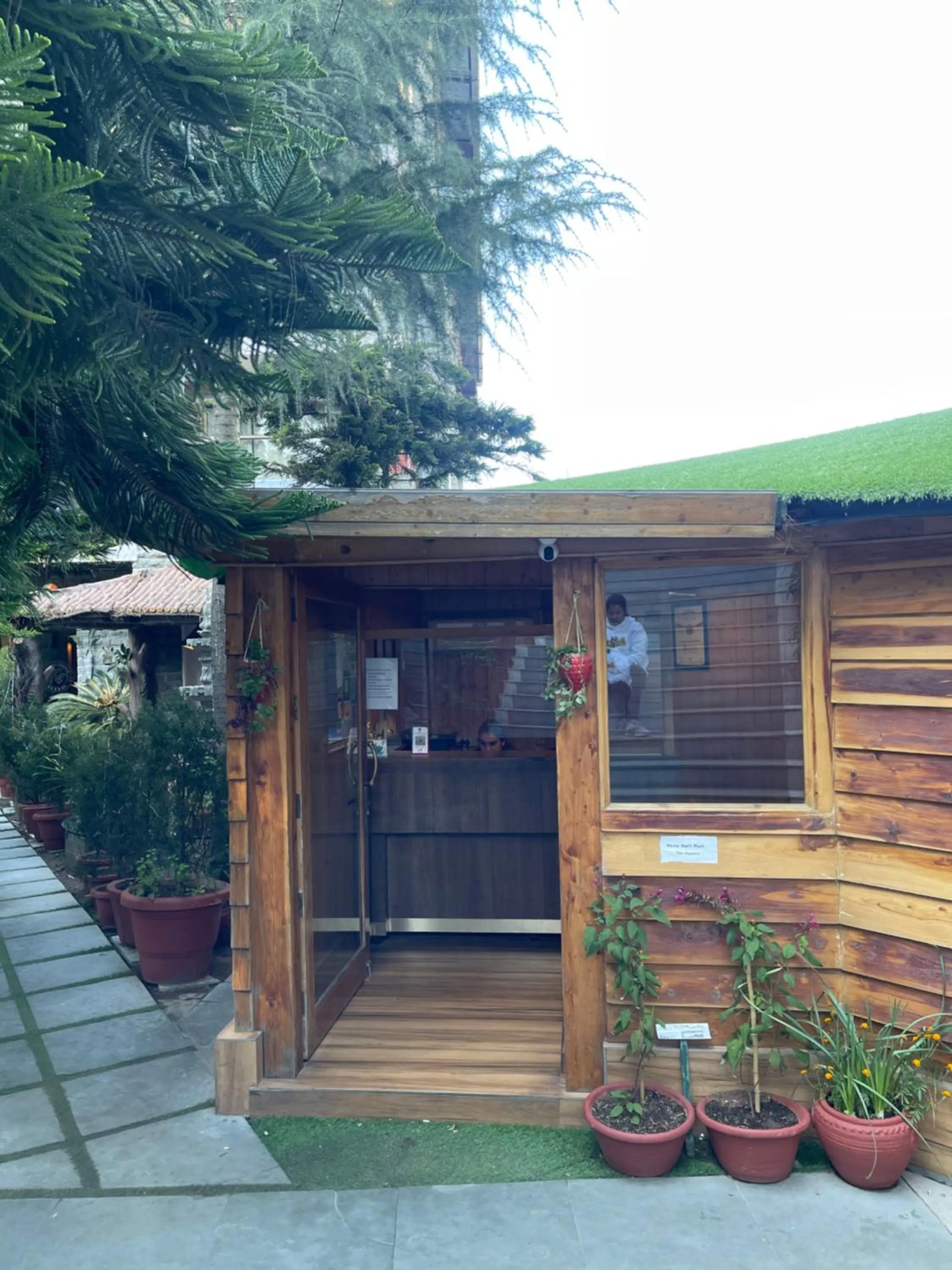 Lobby or reception in Kasauli Castle Resort