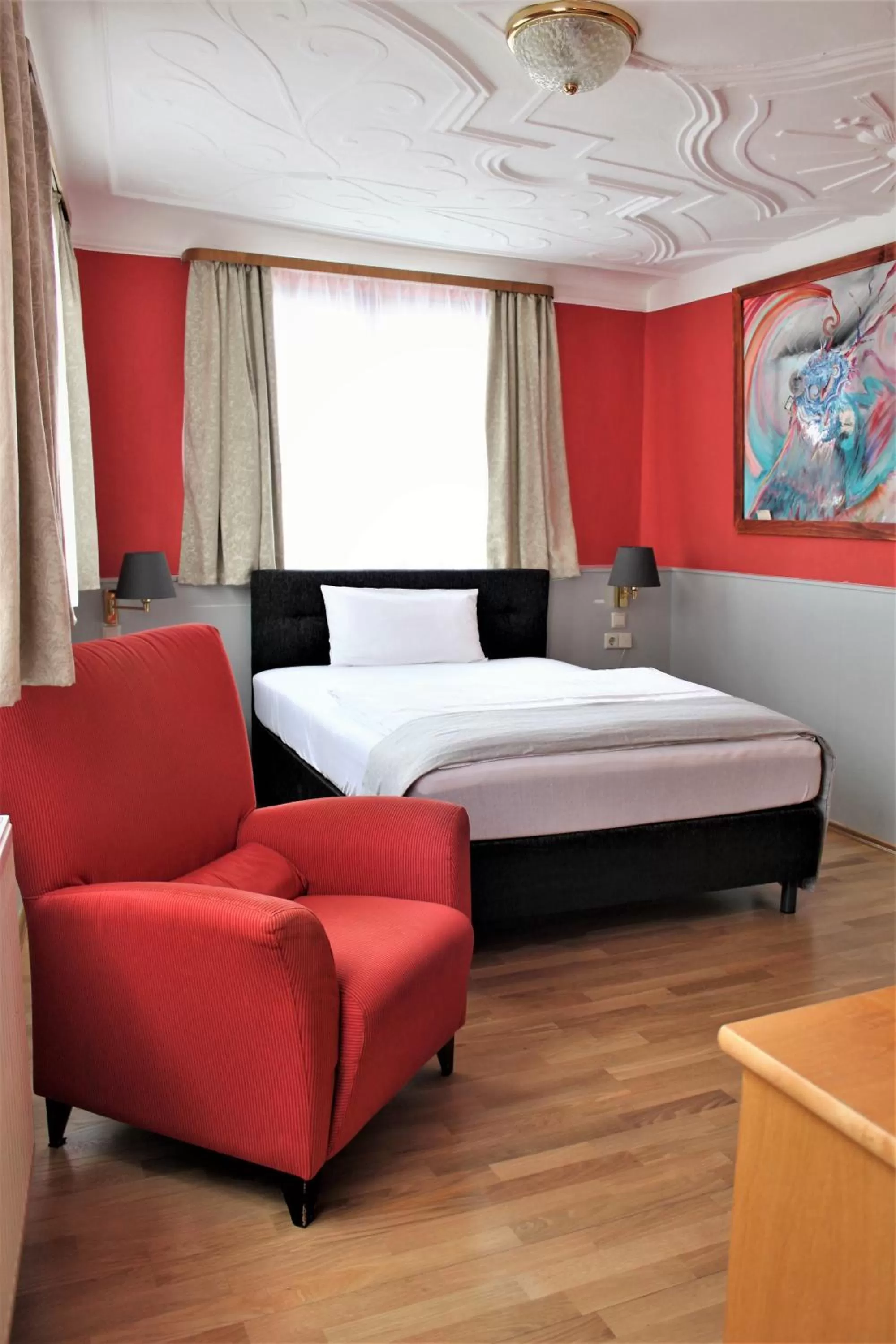 Photo of the whole room, Bed in Hotel Krone