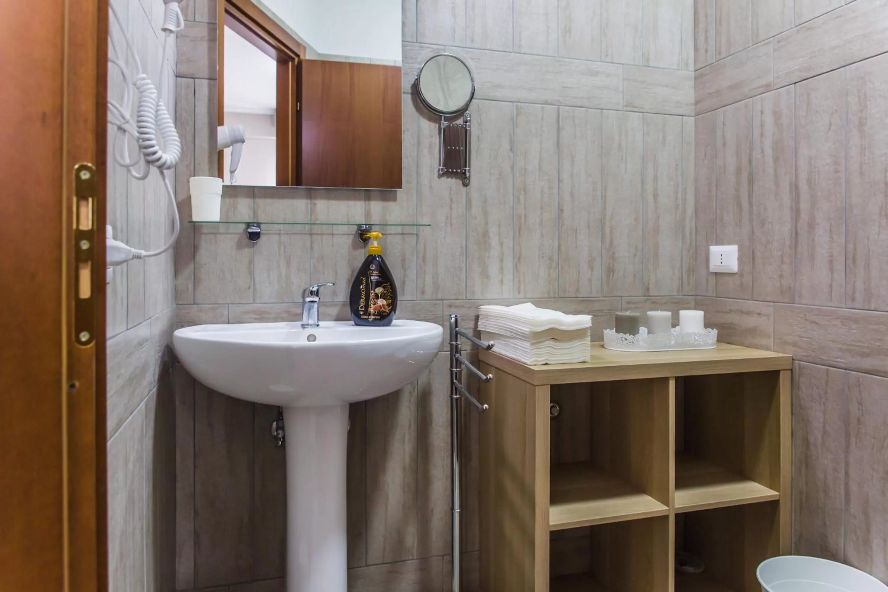 Bathroom in Palazzo Archeo