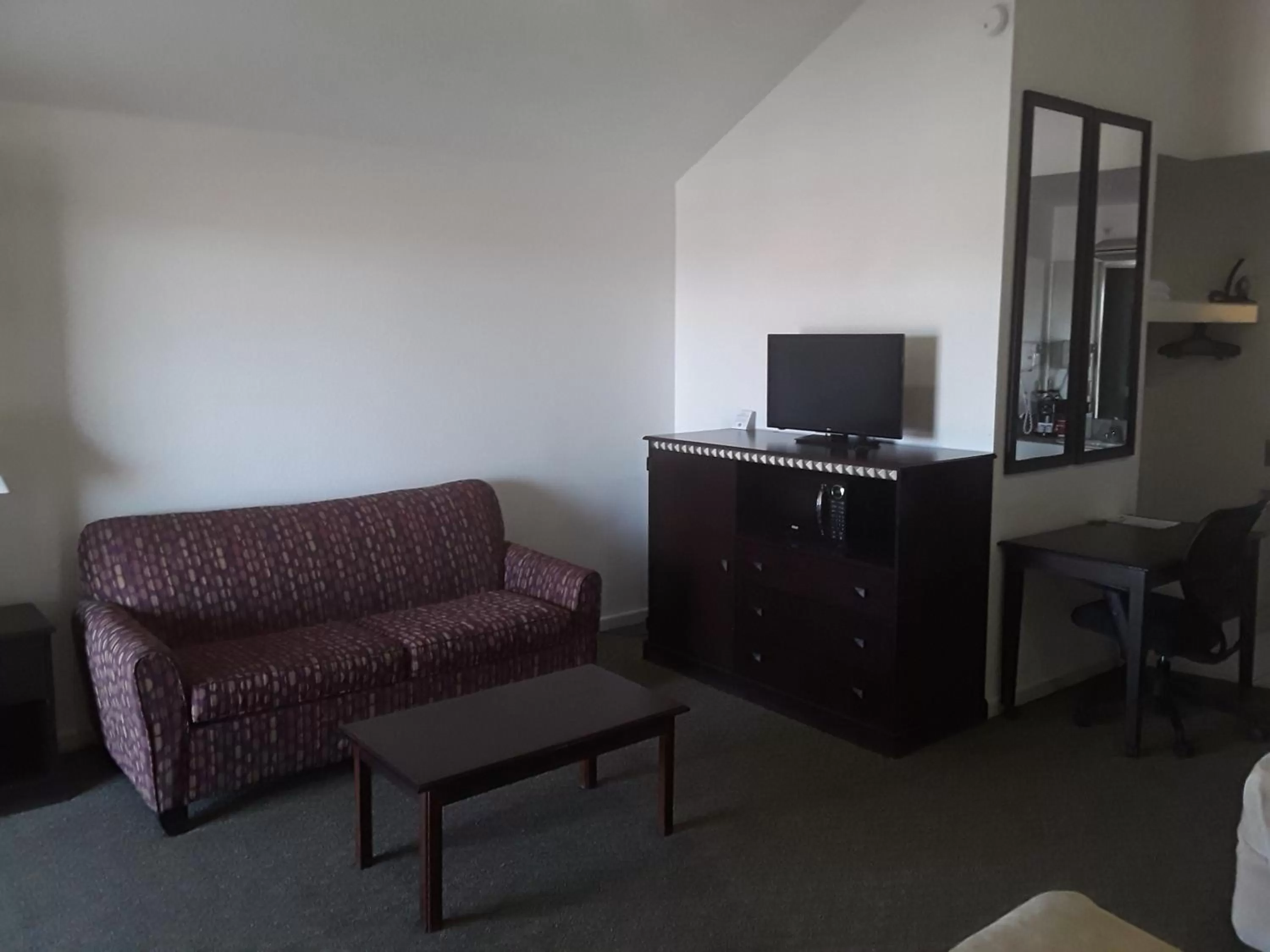 Seating area in Italy Inn