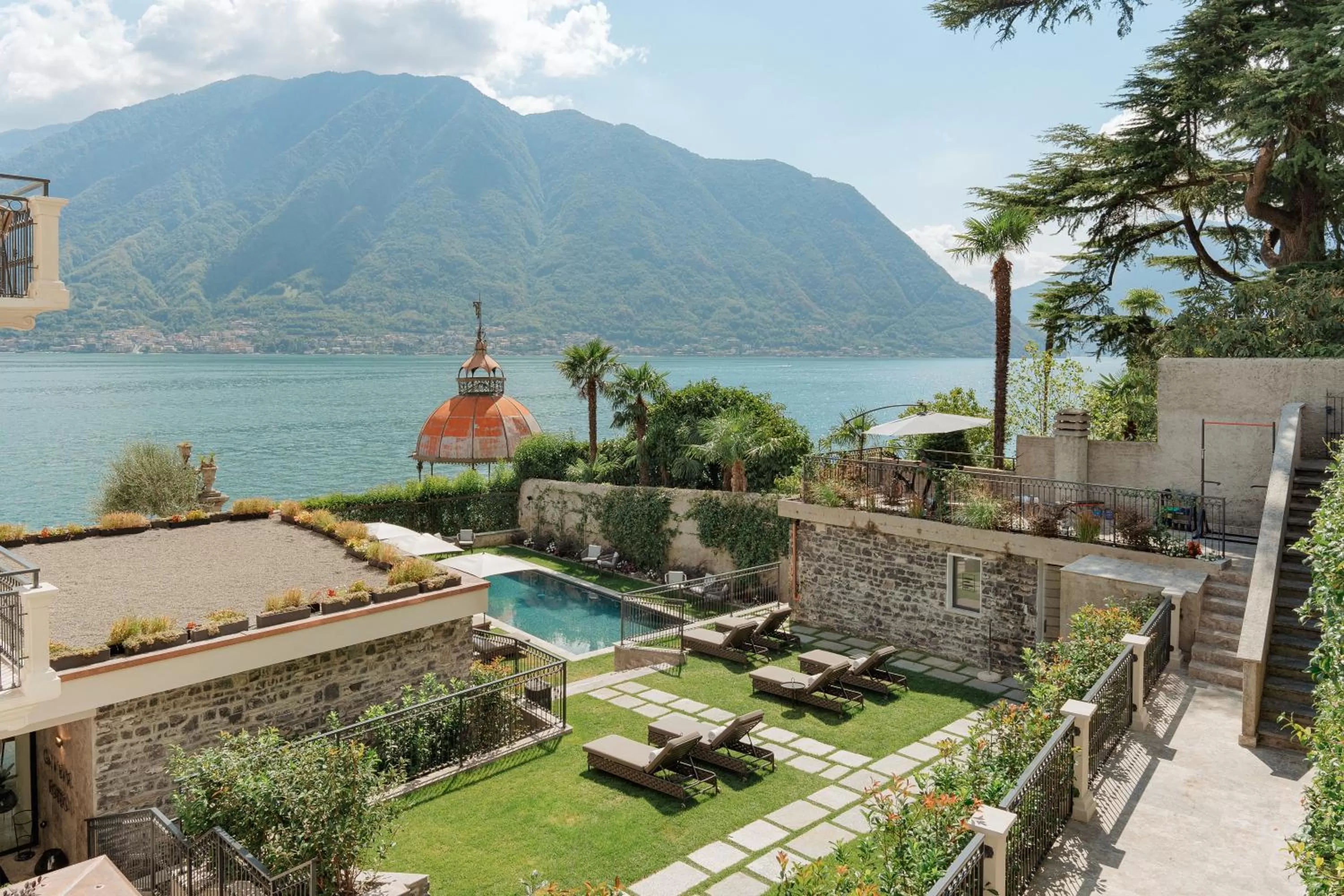 Property building in MUSA Lago di Como