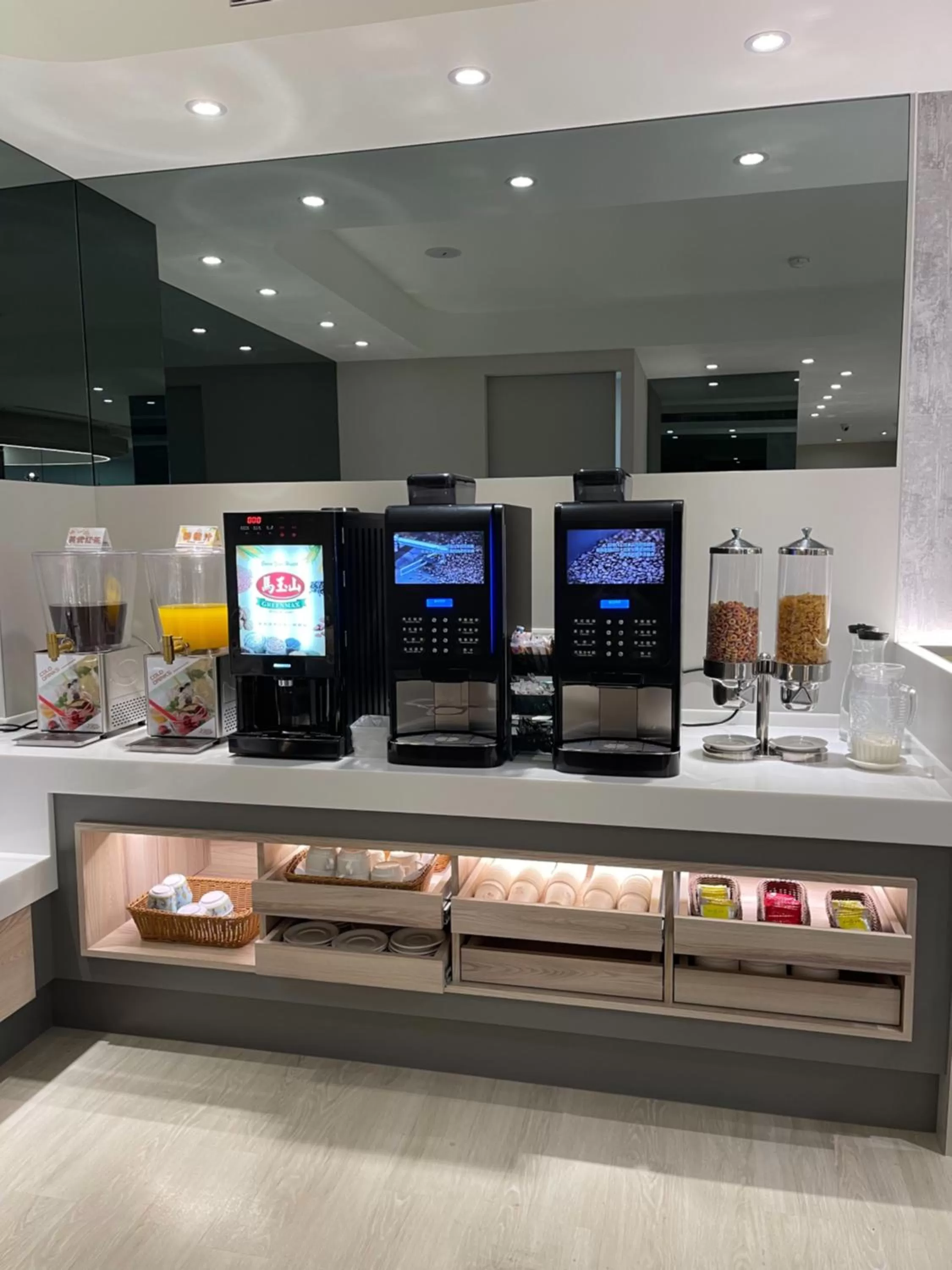 Buffet breakfast in 台北碧瑤飯店 Hotel B