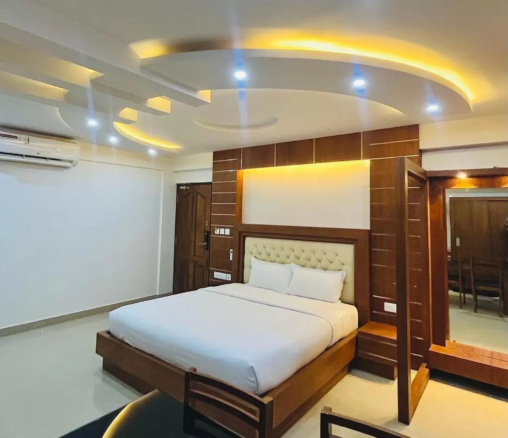 Bed in AUHTEL Kannur