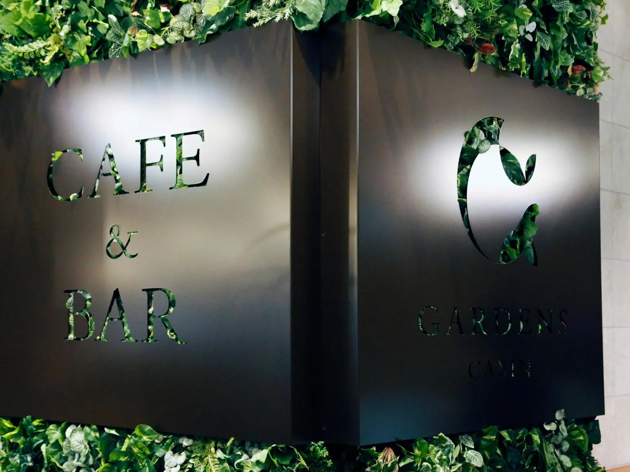 Lounge or bar in Gardens Cabin